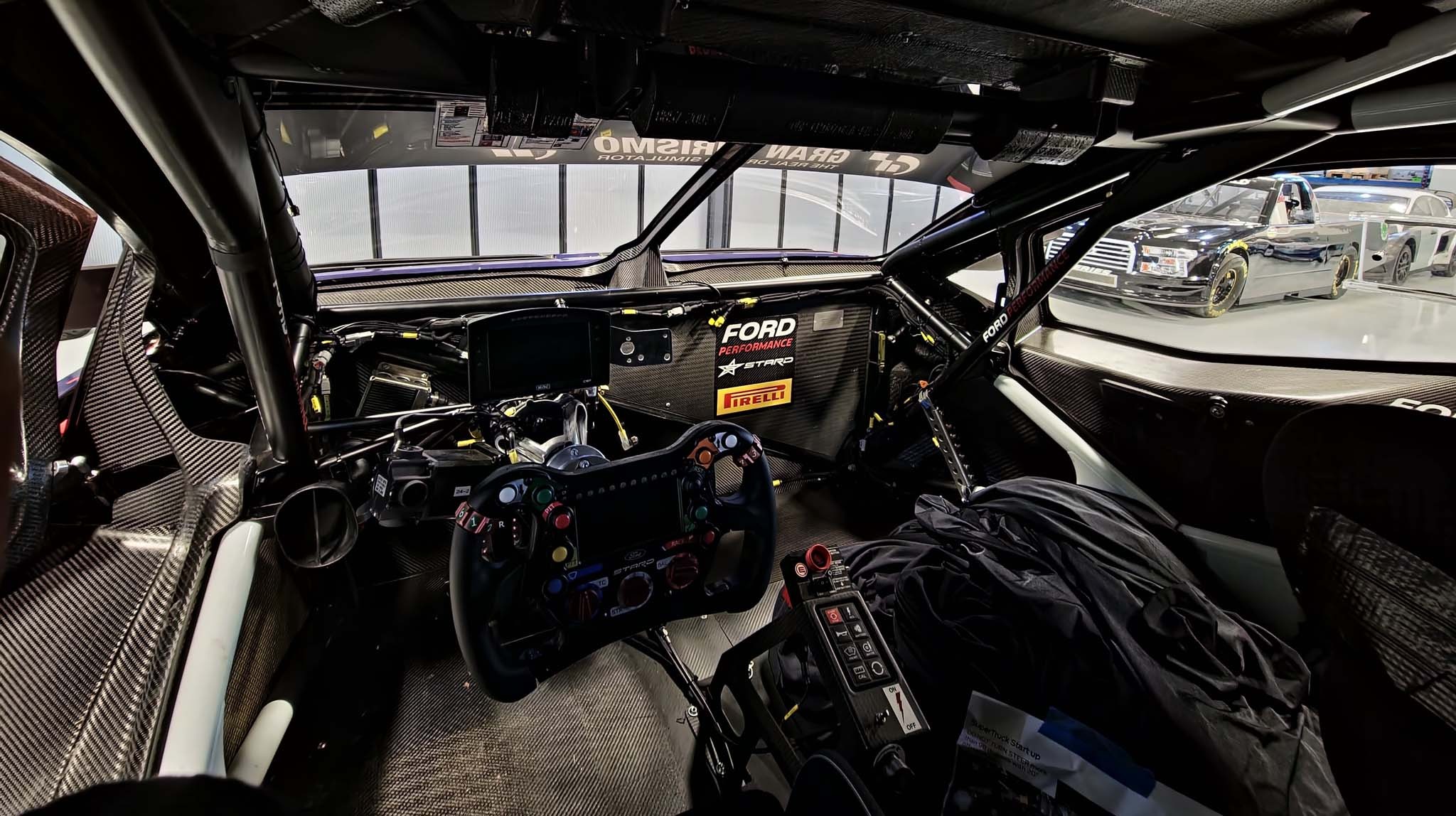 2024 F 150 Lightning Super Truck 006