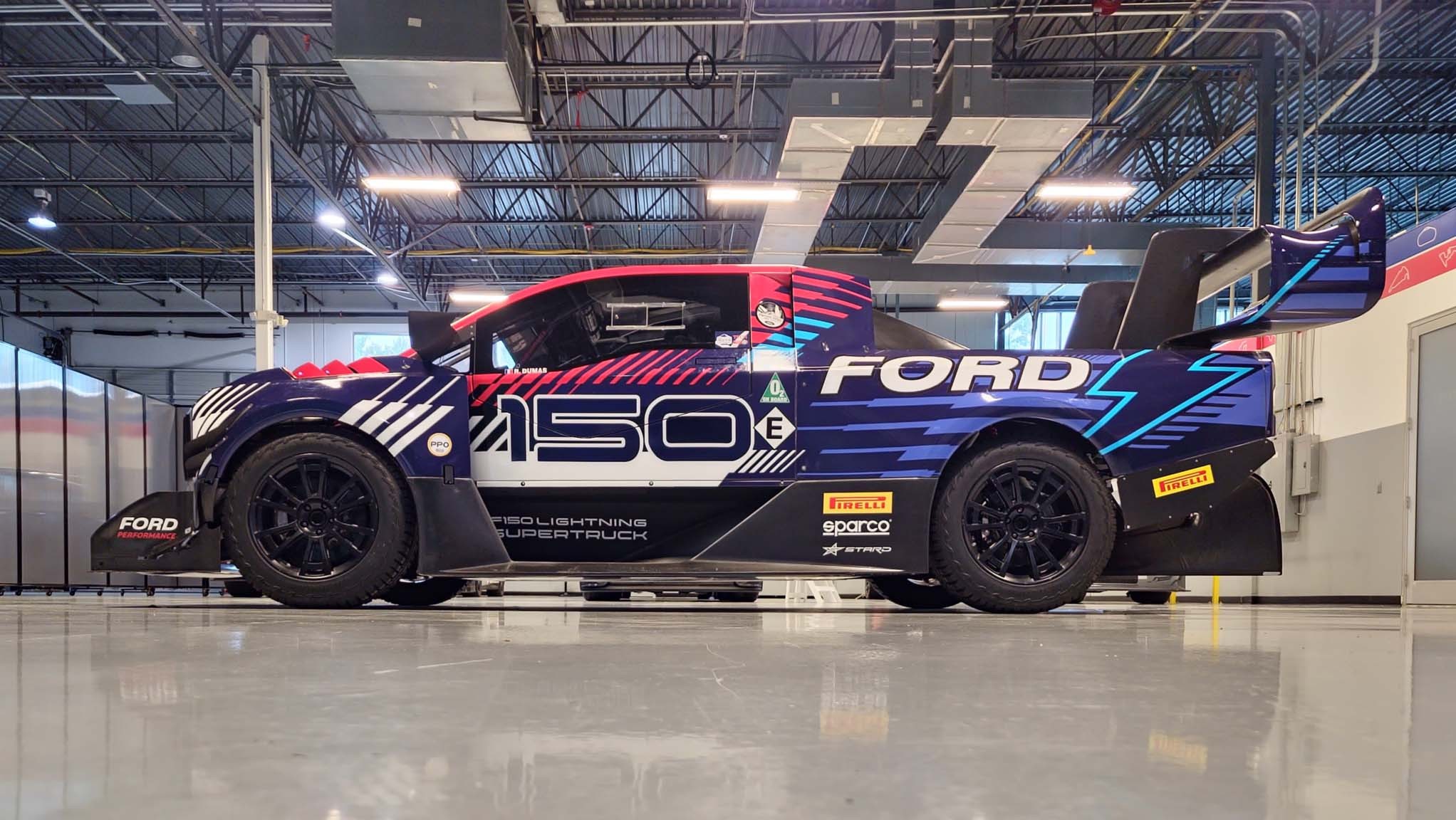 2024 F 150 Lightning Super Truck 010