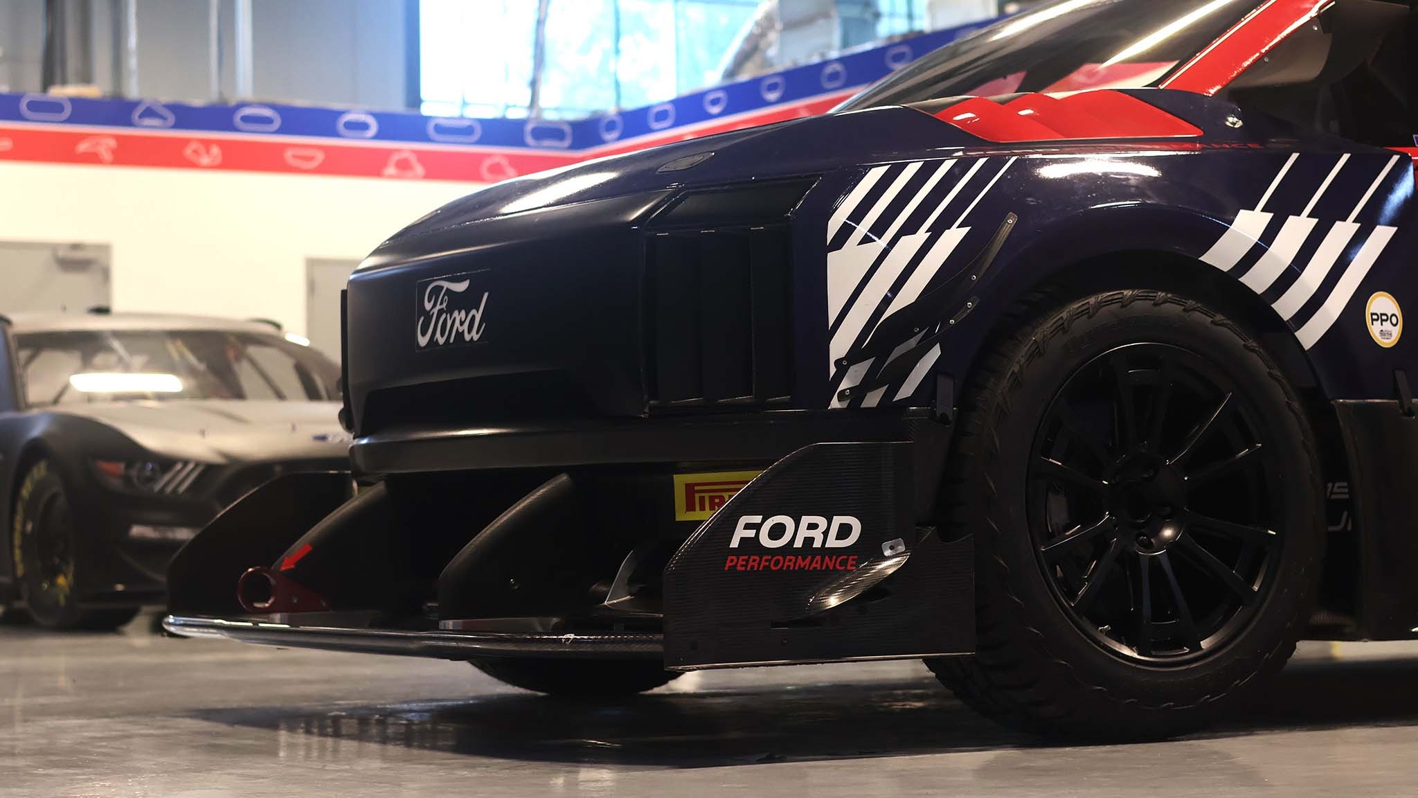 2024 F 150 Lightning Super Truck 012