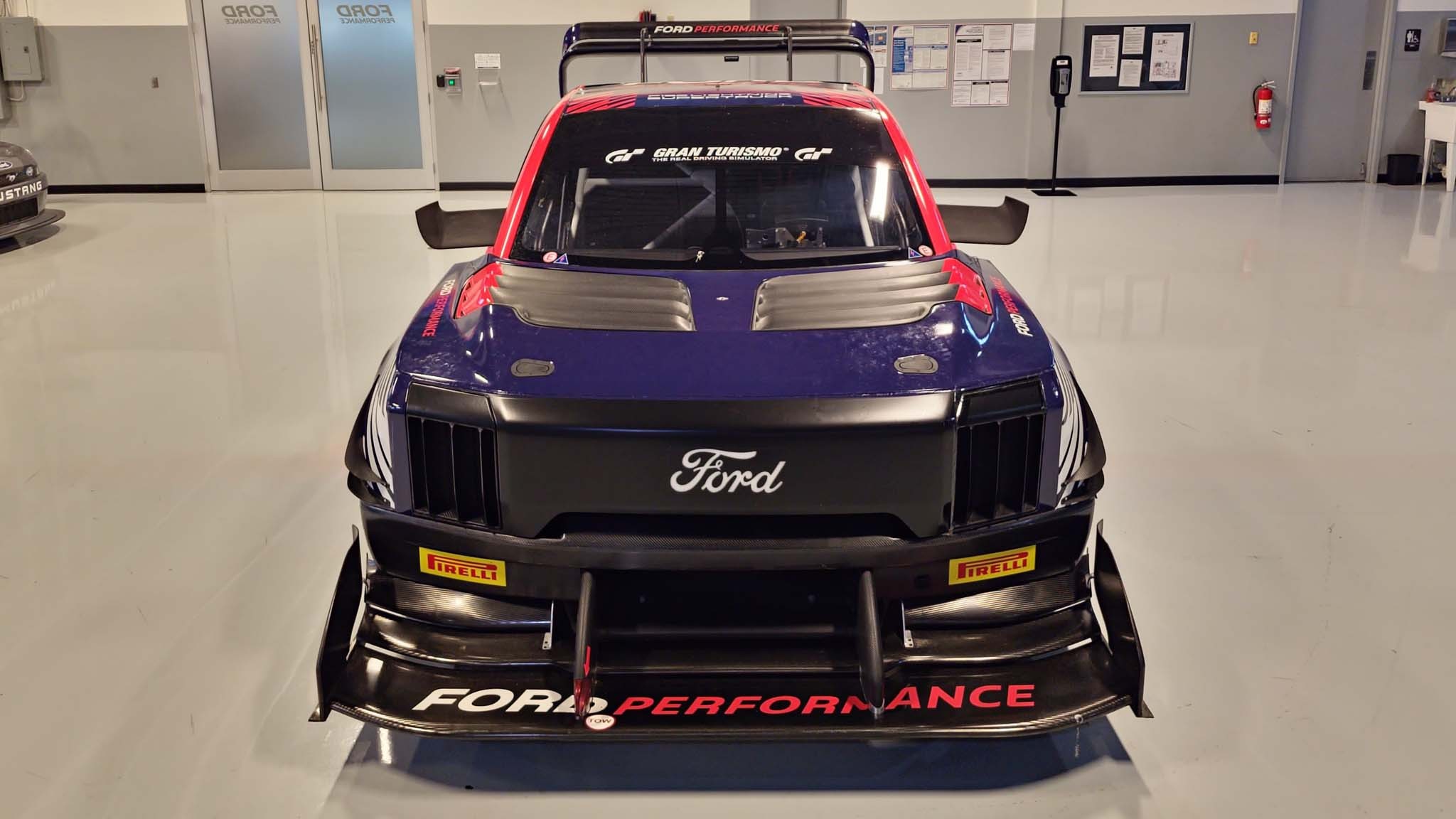 2024 F 150 Lightning Super Truck 019