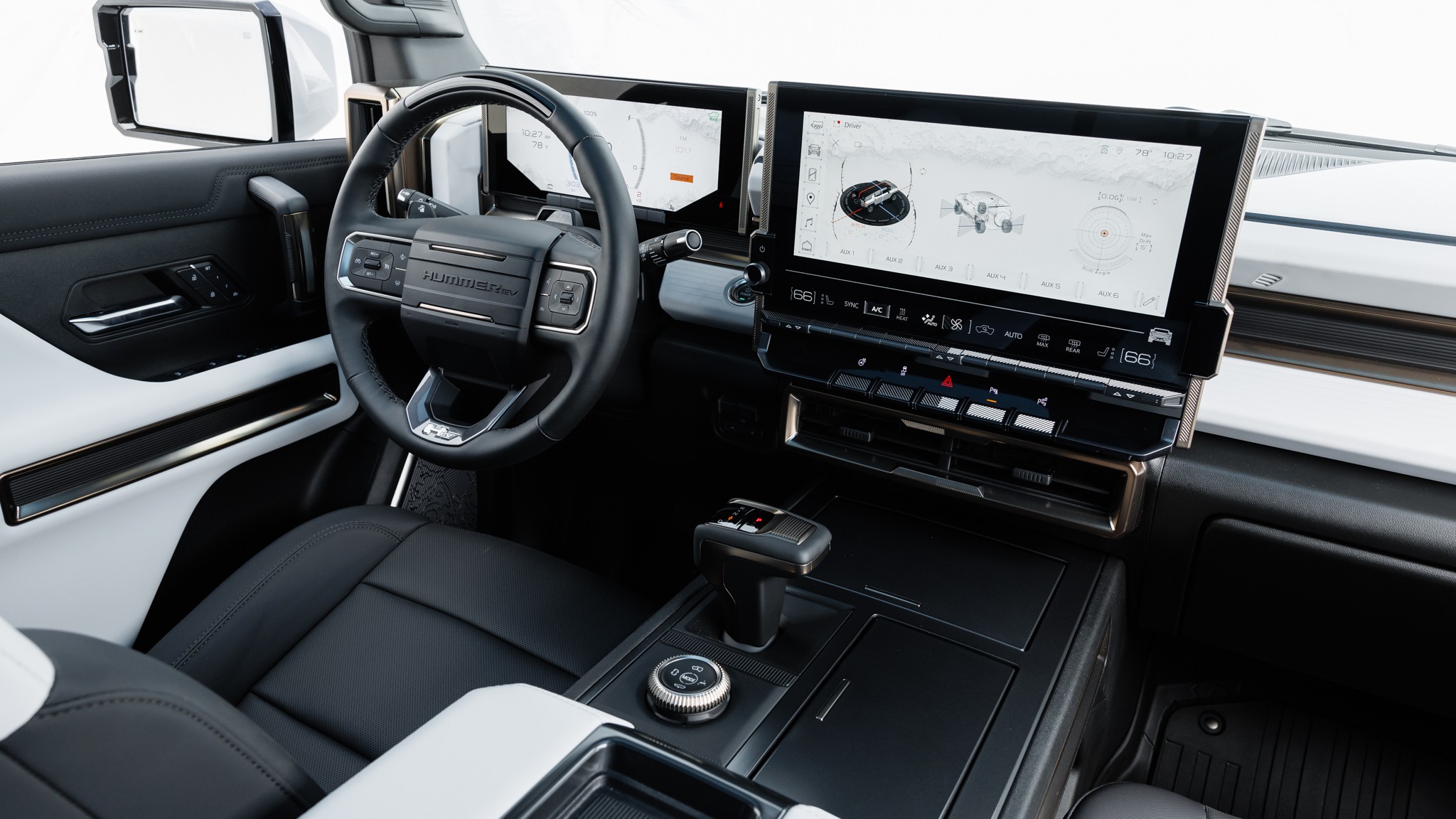 005 2025 GMC Hummer EV Interior Dash