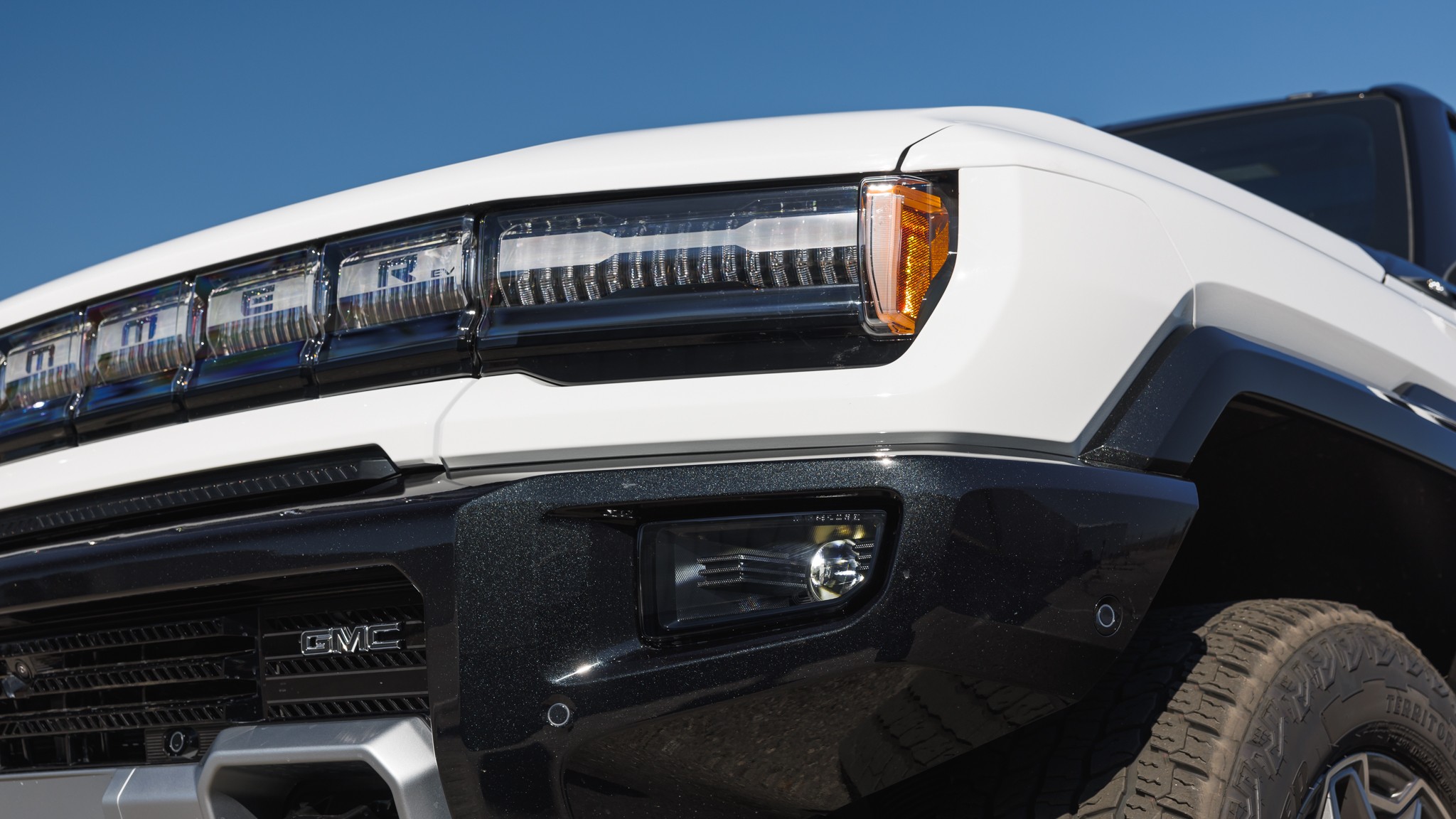 022 2025 GMC Hummer EV