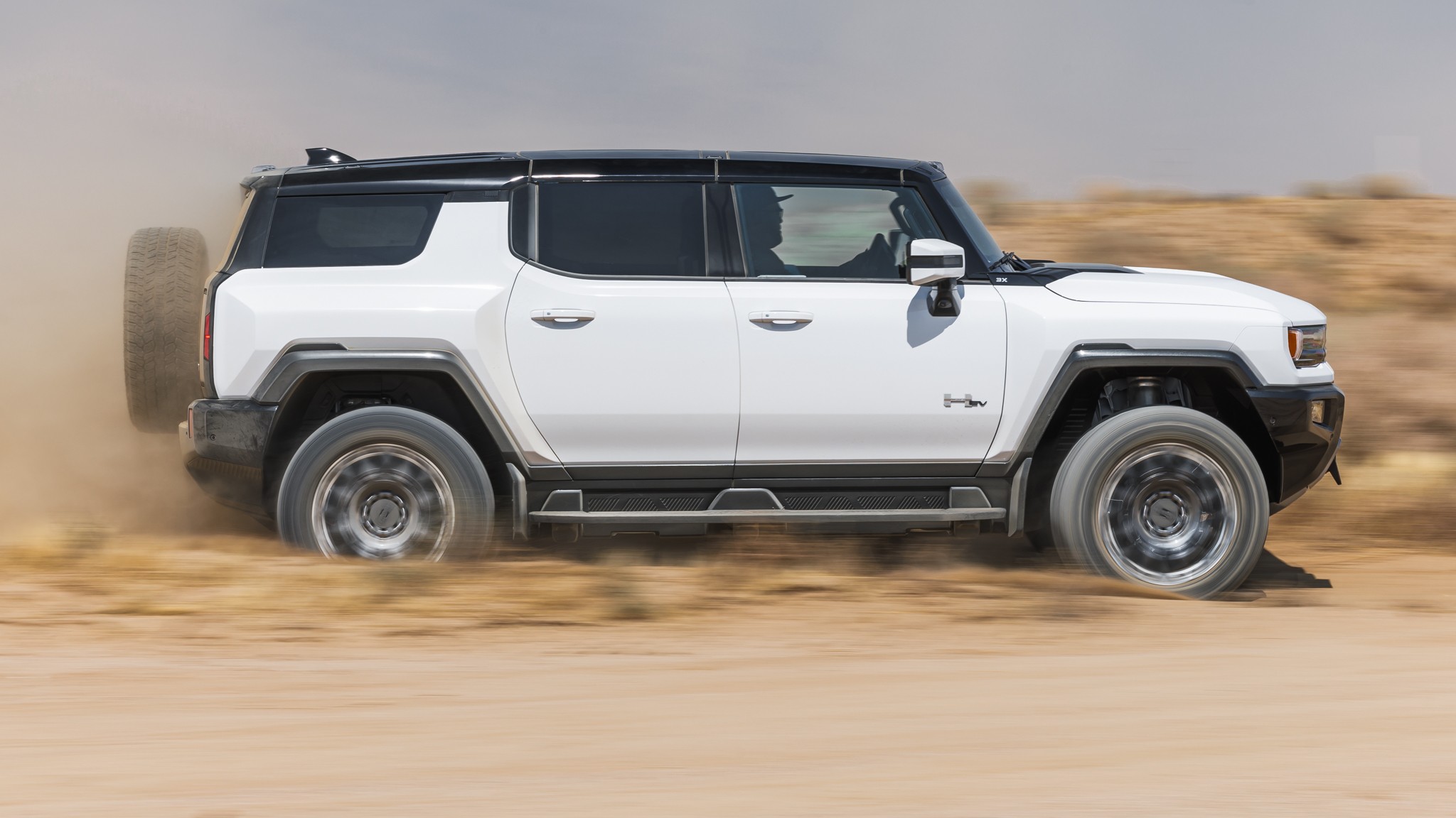 028 2025 GMC Hummer EV