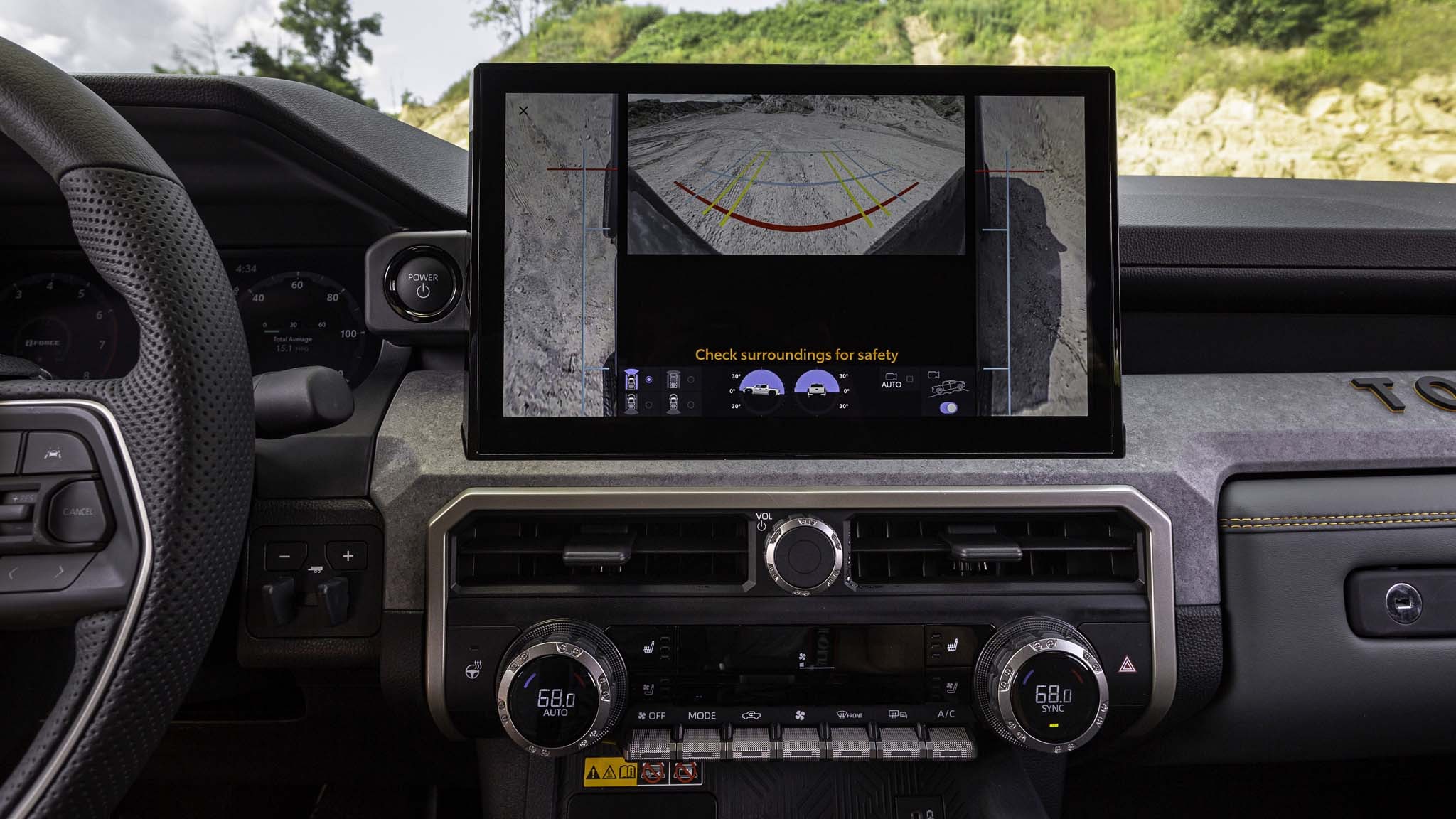 044 2024 Toyota Tacoma Trailhunter infotainment screen