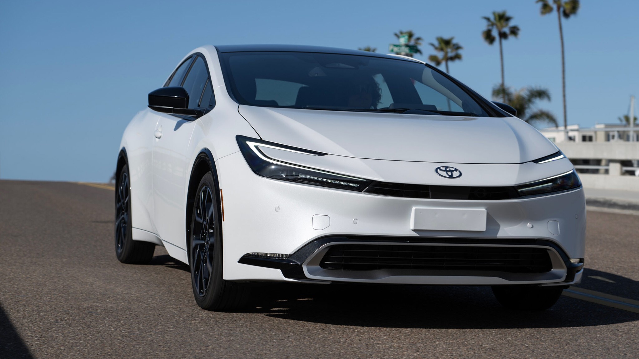 2025 Toyota Prius Plug In Hybrid 26