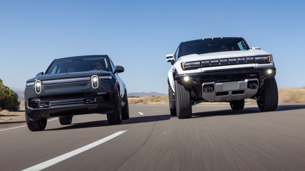 With 1,025 hp and 1,198 lb-ft of torque, does the new Rivian R1S have what it takes to steal the Hummer SUV’s super-EV title?