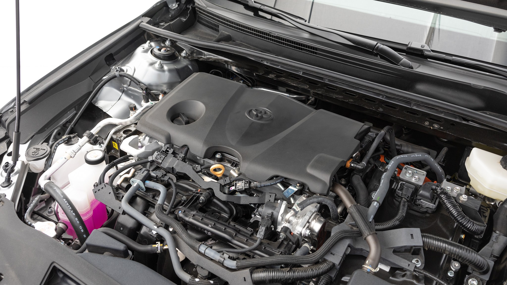 021 2025 Toyota Camry XSE AWD Engine