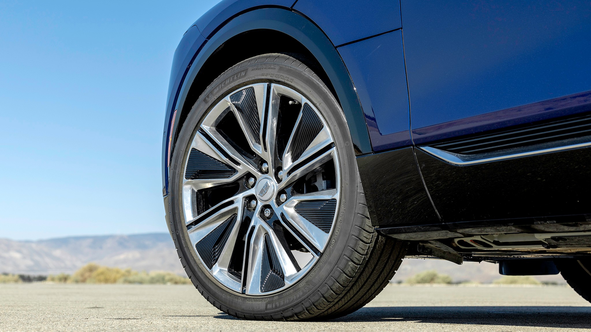 015 2025 Cadillac Lyriq AWD wheel tire