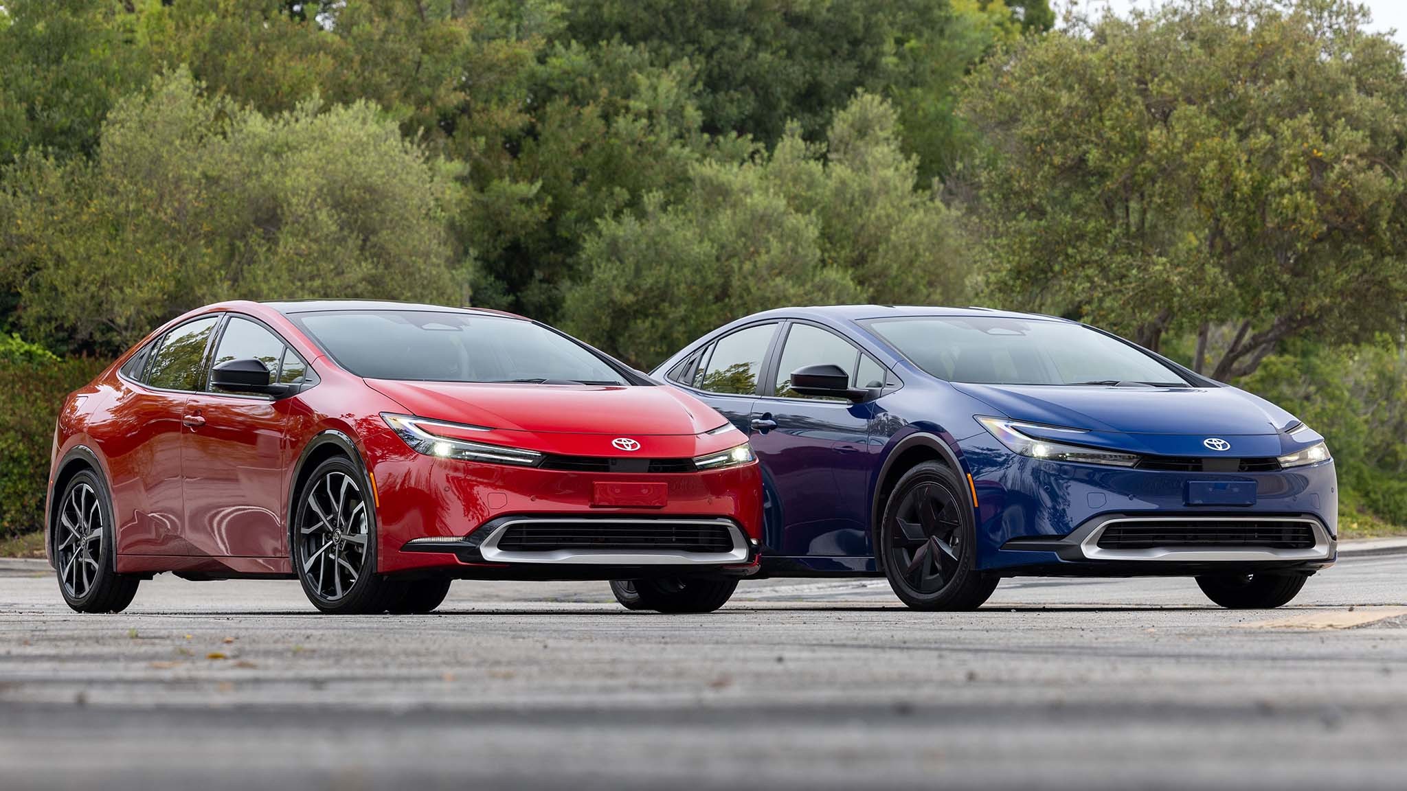 002 2024 toyota prius prime xse