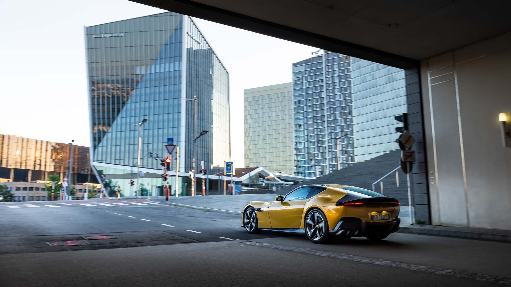 023 2025 ferrari 12 cilindri