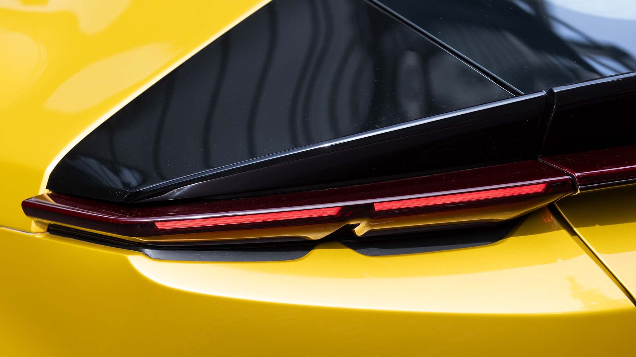 032 2025 ferrari 12 cilindri