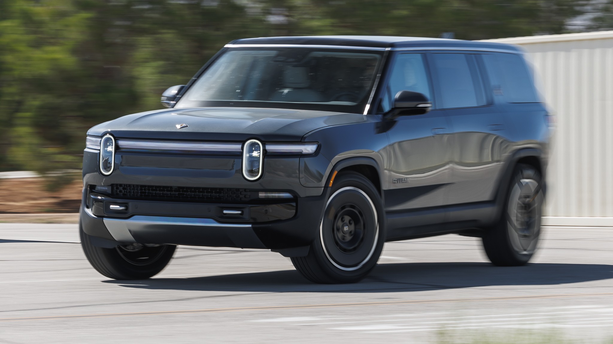 021 2025 Rivian R1S Dual Max