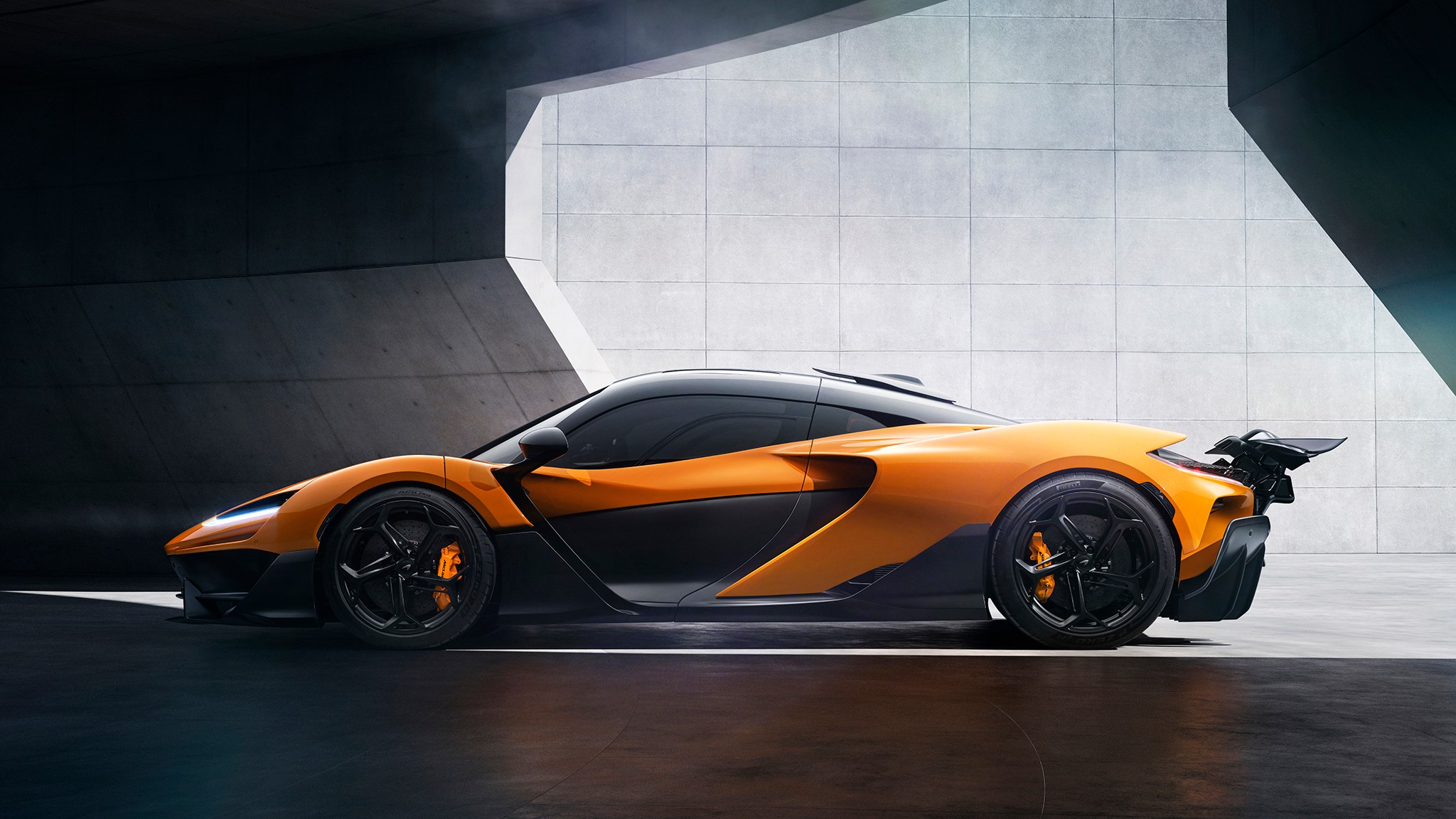 McLaren W1   9