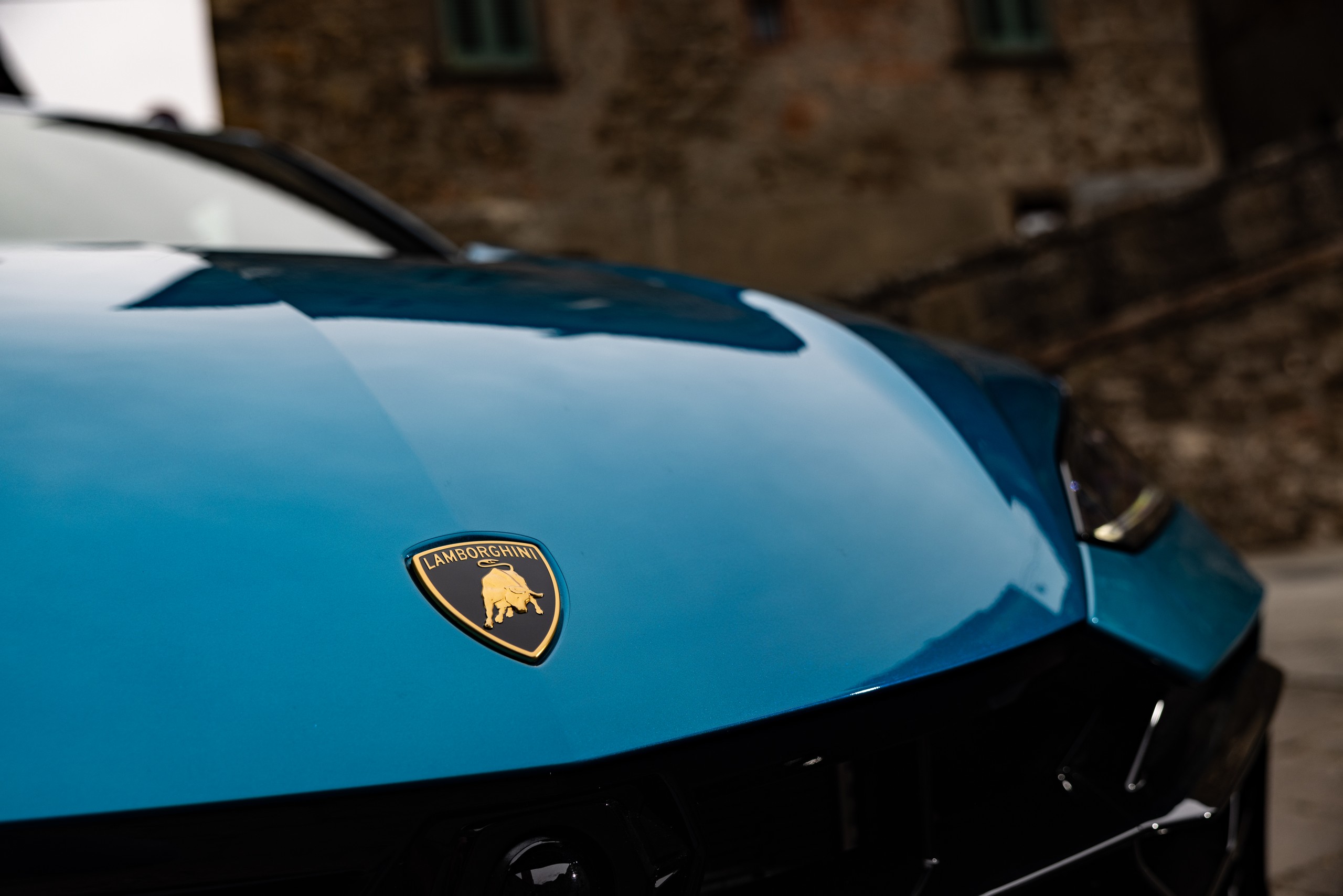 12 2024 lamborghini urus se