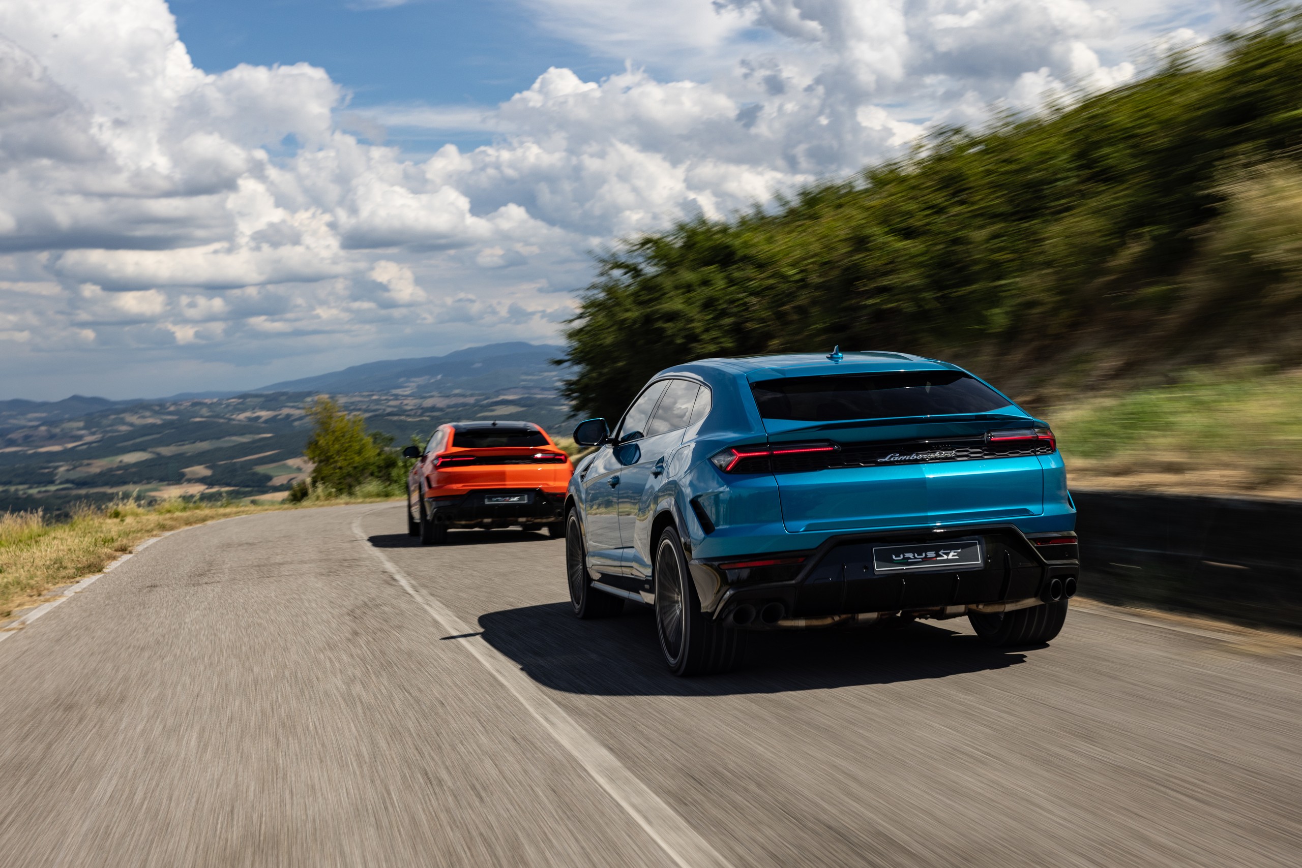 53 2024 lamborghini urus se