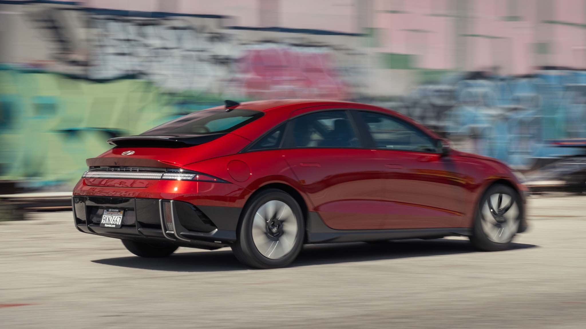 003 2024 hyundai ioniq 6 SE