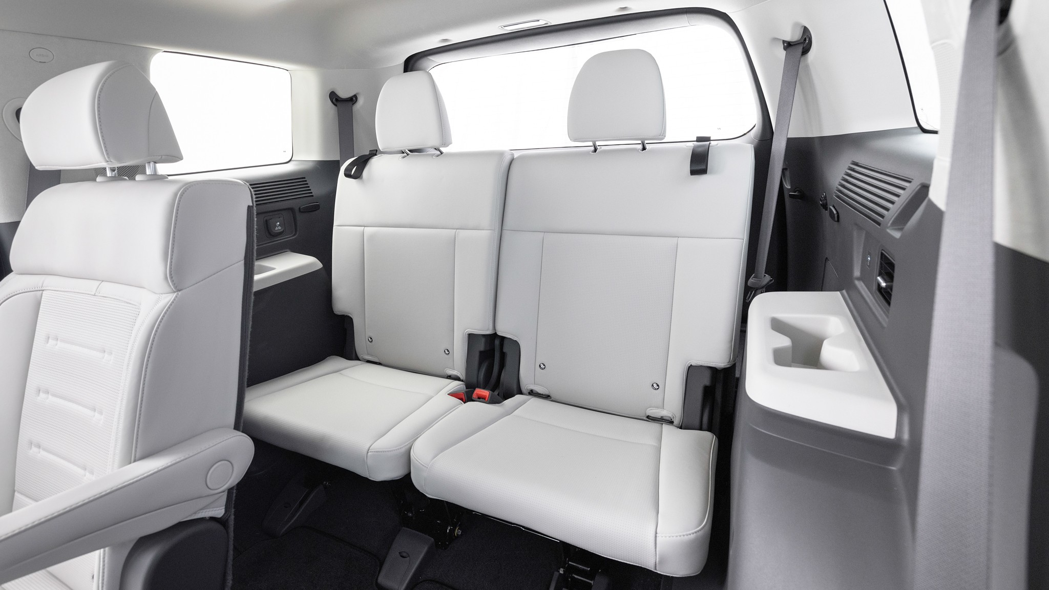 007 2024 Hyundai Sante Fe Hybrid AWD Caligraphy