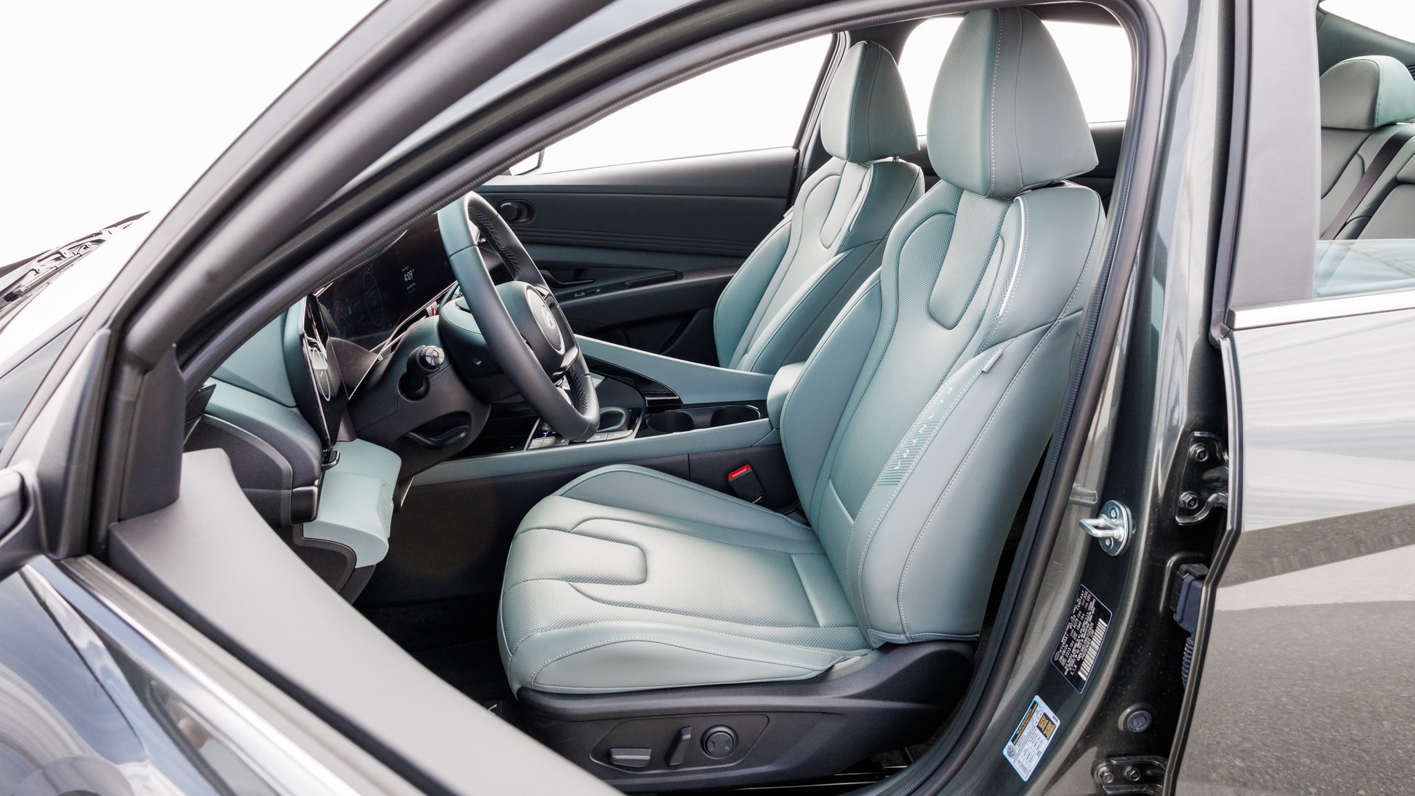 004 2024 Hyundai Elantra Hybrid COTY 2025 front seats