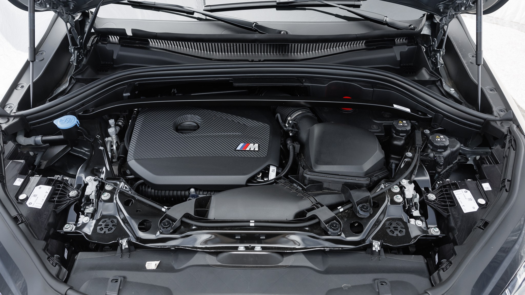 016 2024 BMW X2 M35i