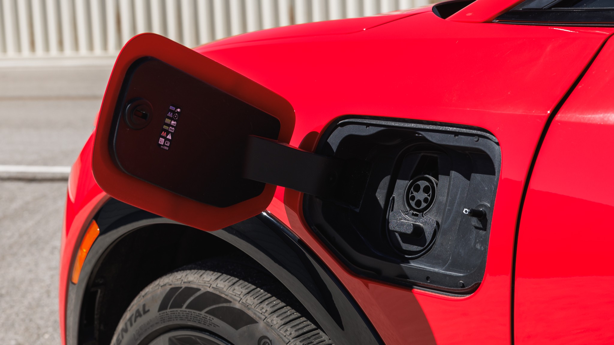 005 2024 Chevrolet Equinox EV AWD Charging Port