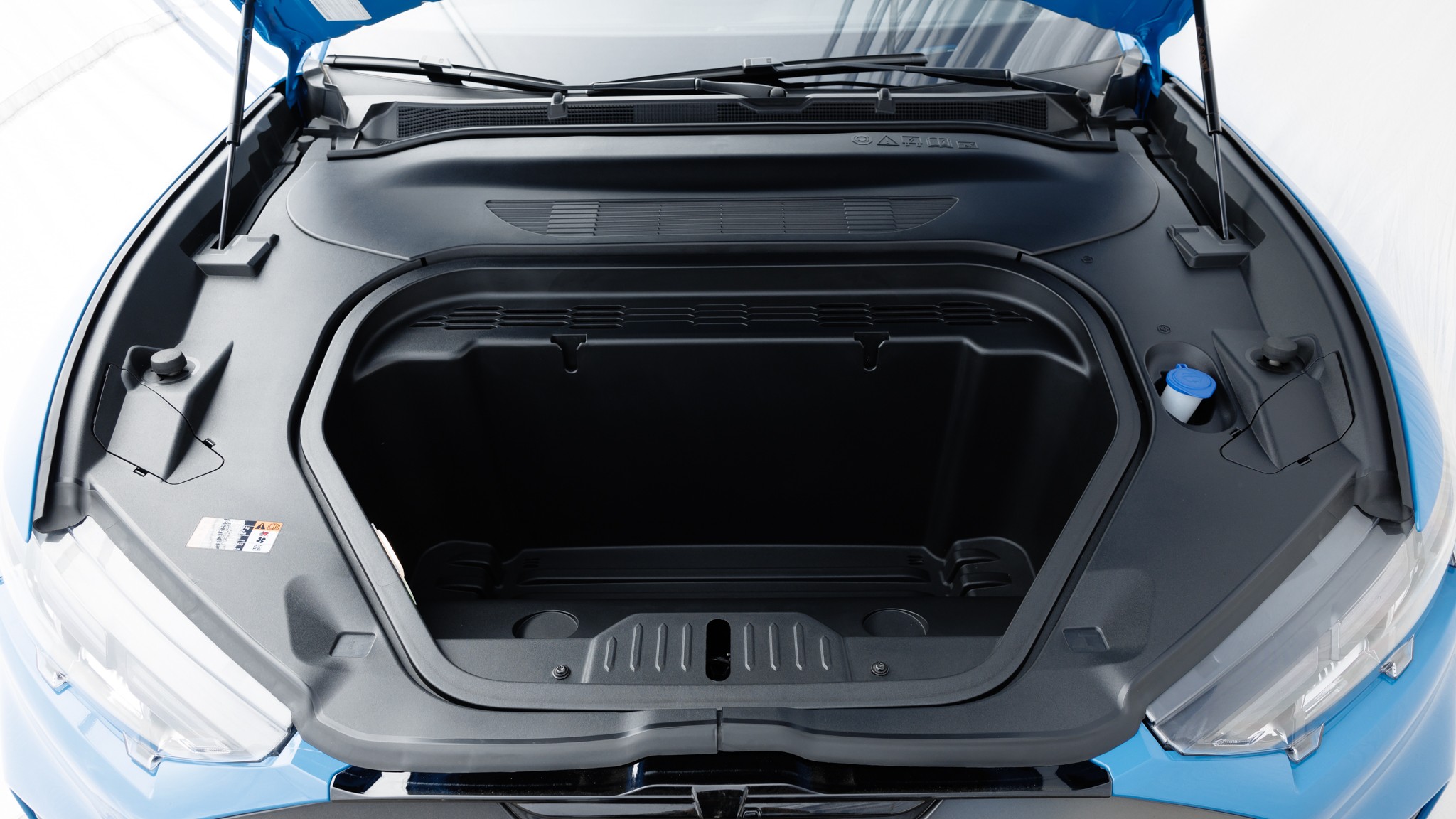 010 2024 Ford Mustang Mach E Rally frunk