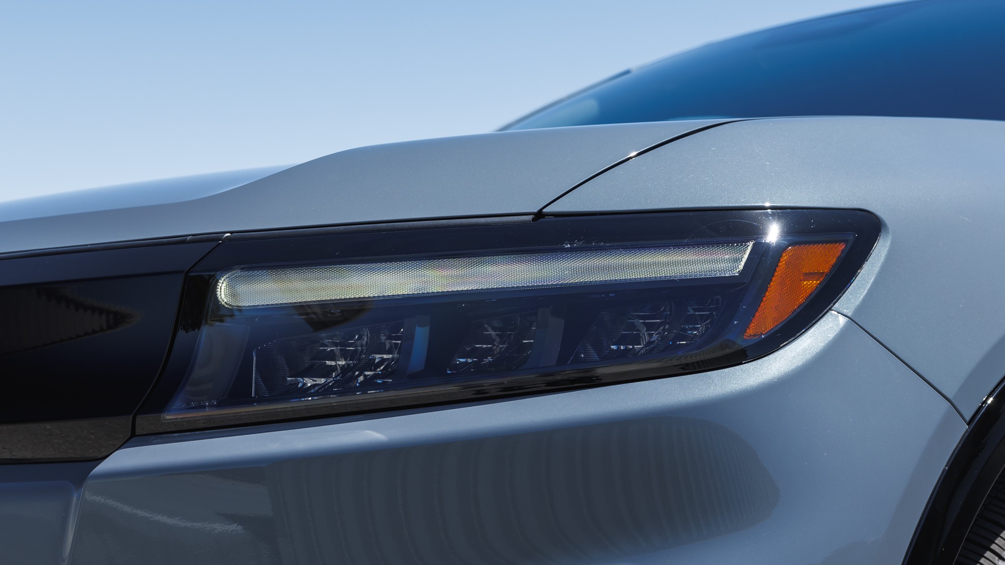 017 2024 Honda Prologue AWD Elite headlight