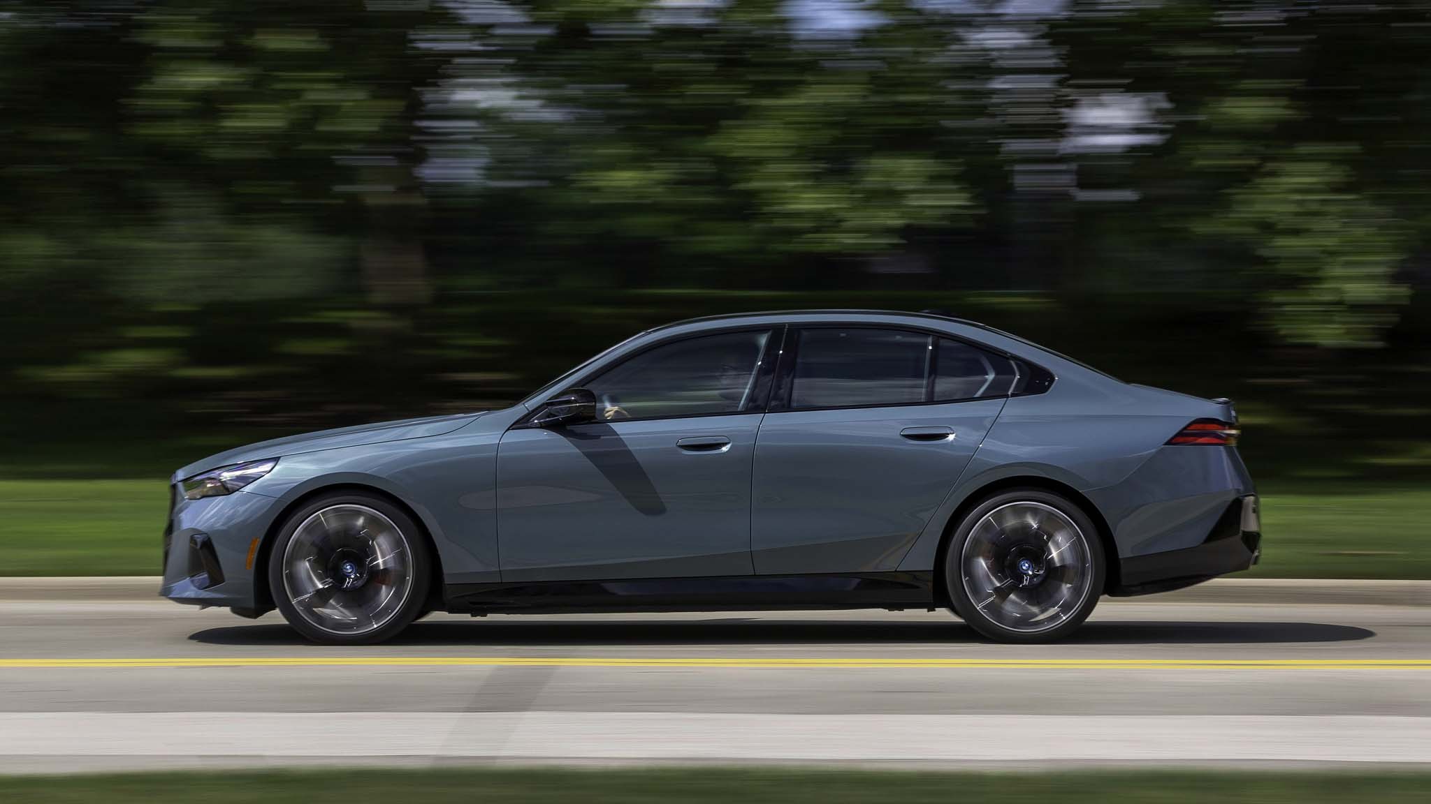 004 2024 BMW i5 M60 side profile