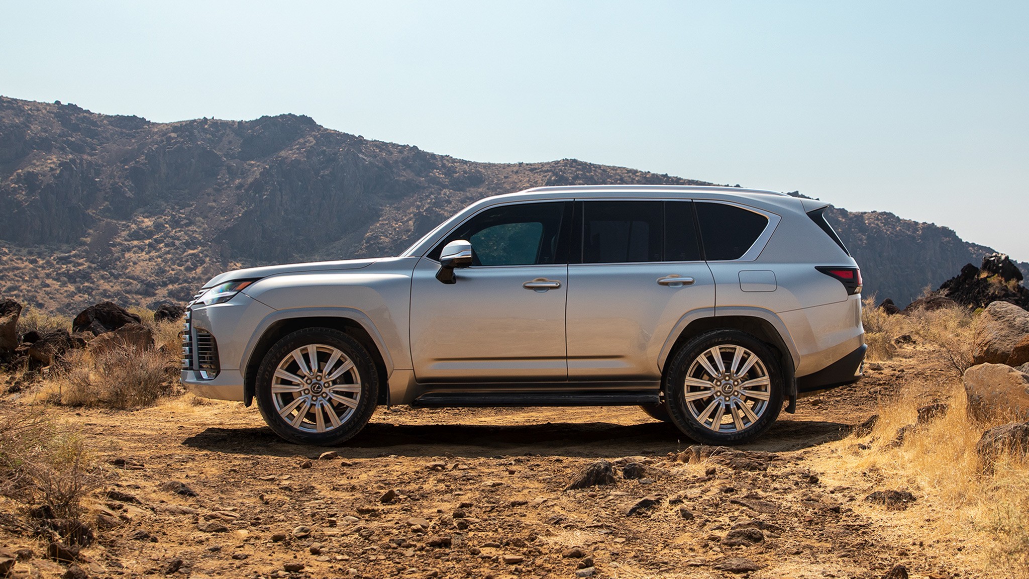 2025 Lexus LX600 Ultra Luxury 5