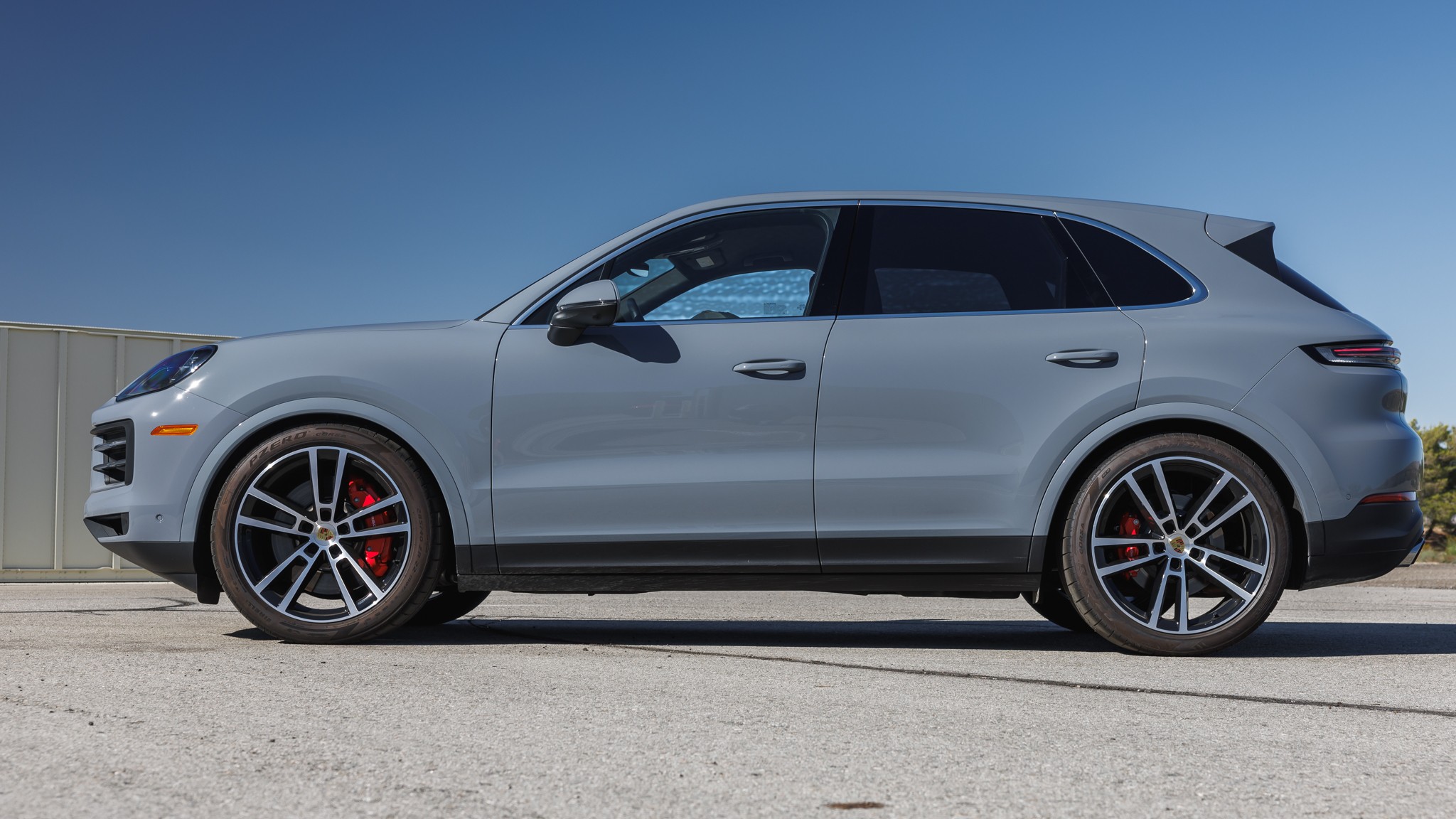 010 2024 Porsche Cayenne S