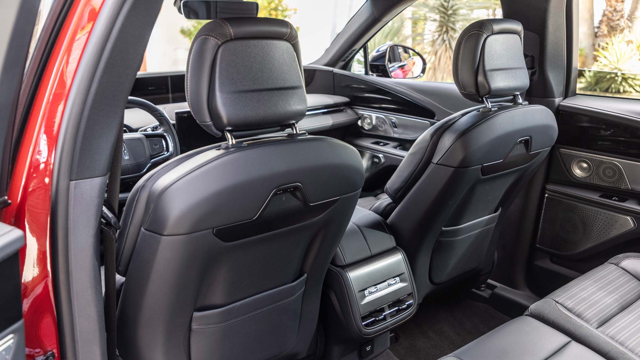 021 2025 Lincoln Nautilus