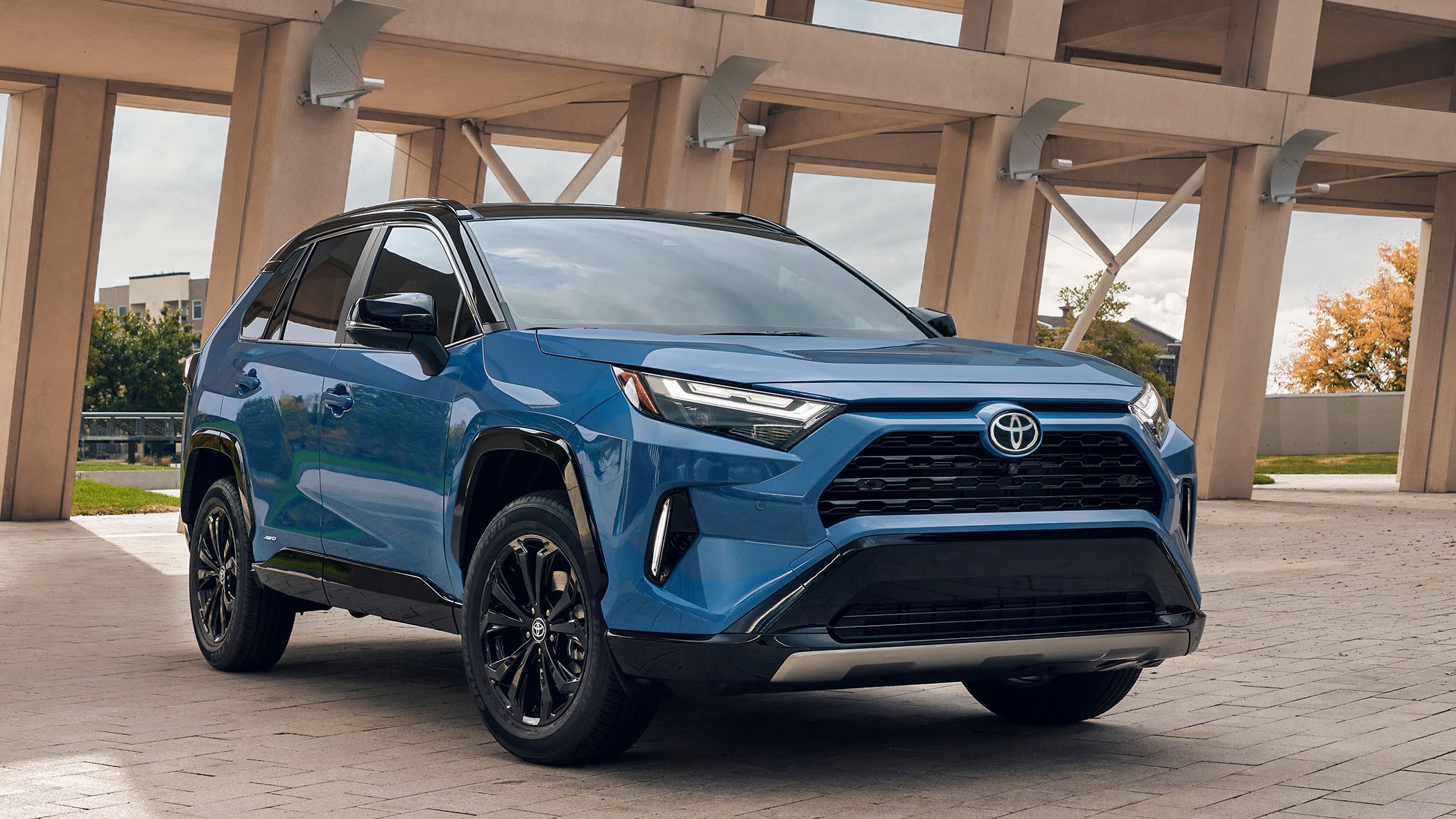 2025 Toyota RAV4 Hybrid