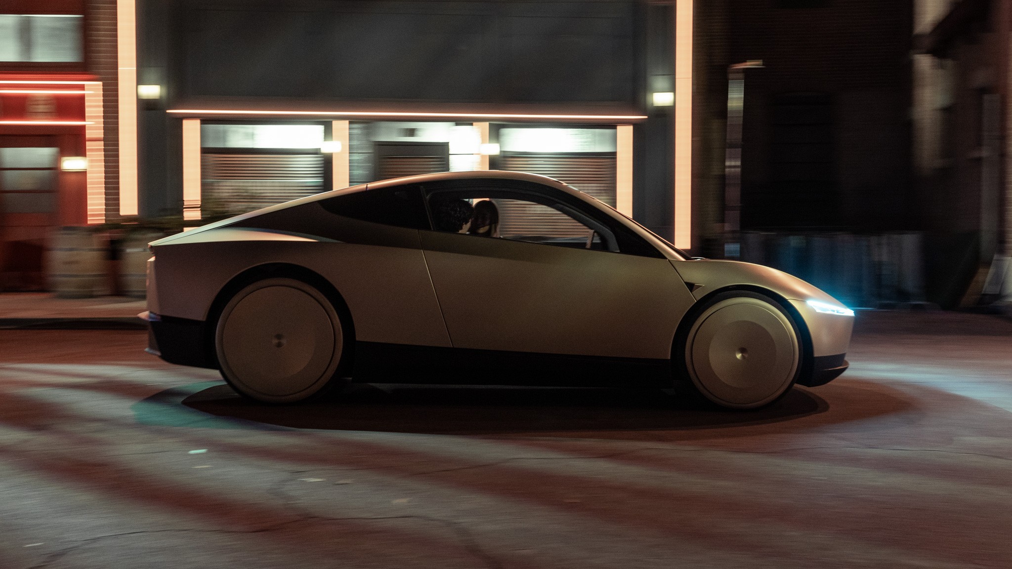 040 2025 Tesla RoboTaxi