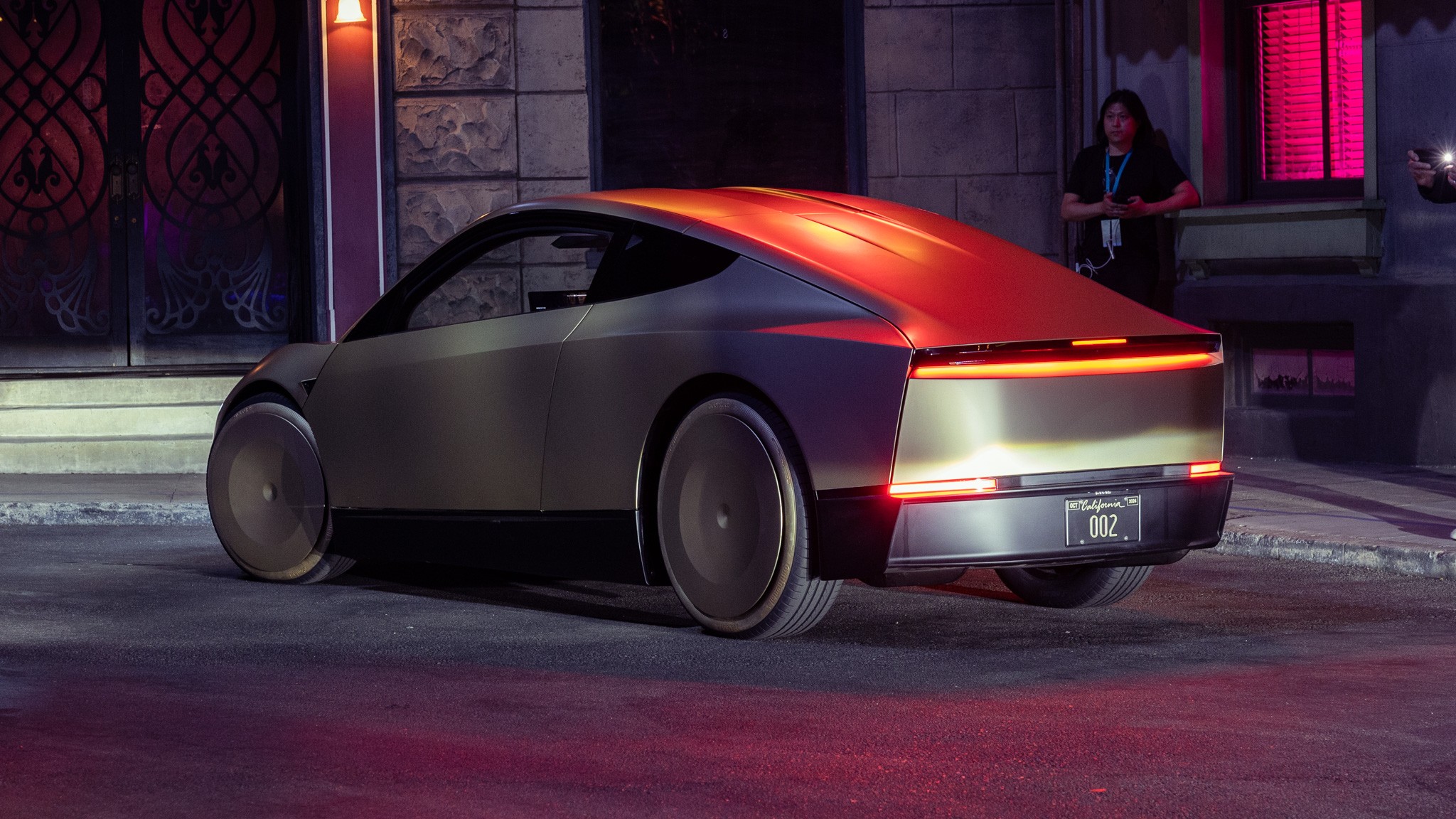 018 2025 Tesla RoboTaxi