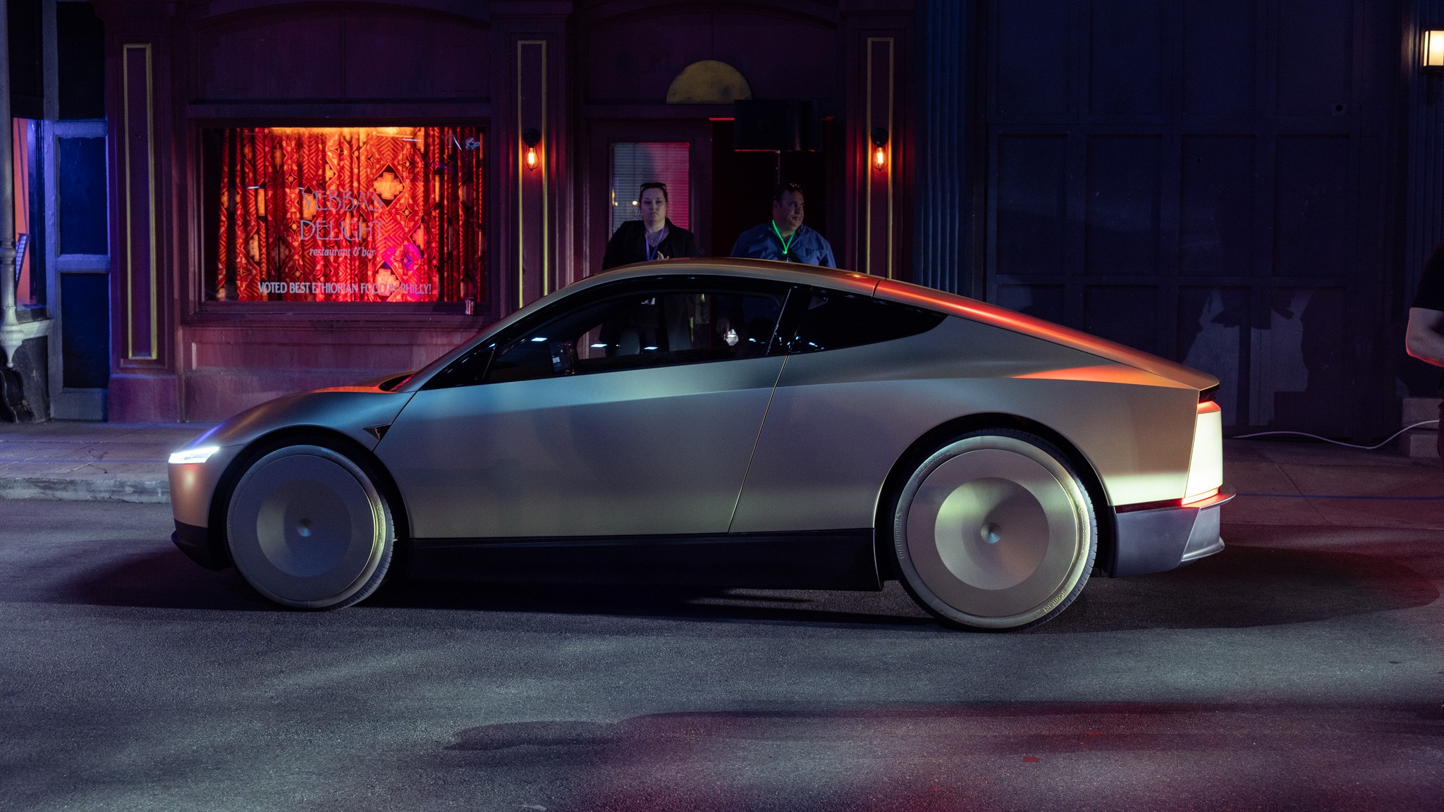 017 2025 Tesla RoboTaxi