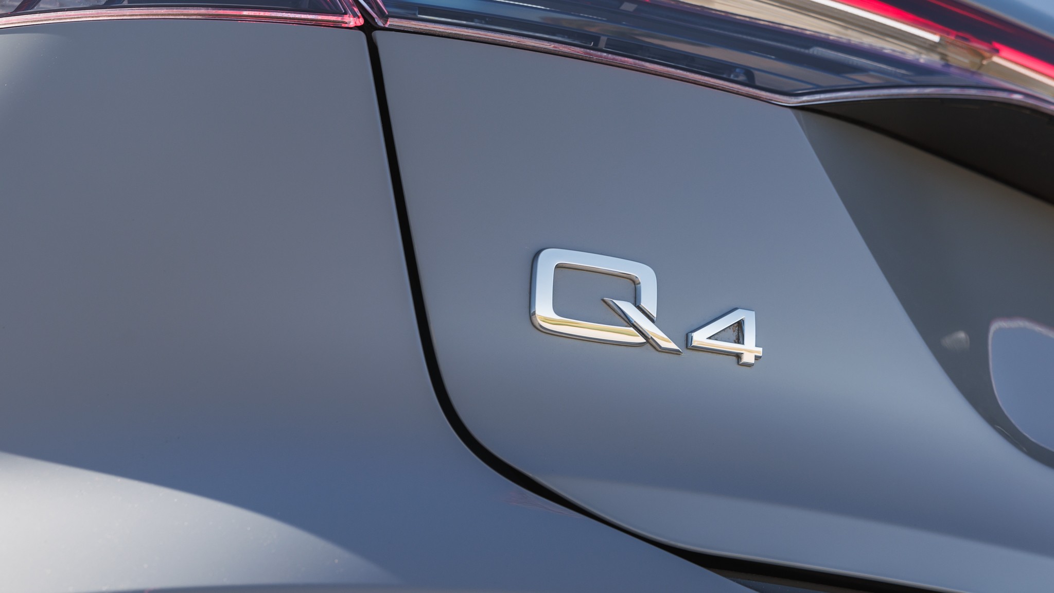 012 2024 Audi Q4 eTron