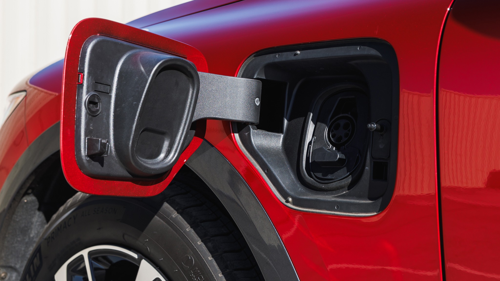 005 2024 Acura ZDX A Spec AWD Charging Port