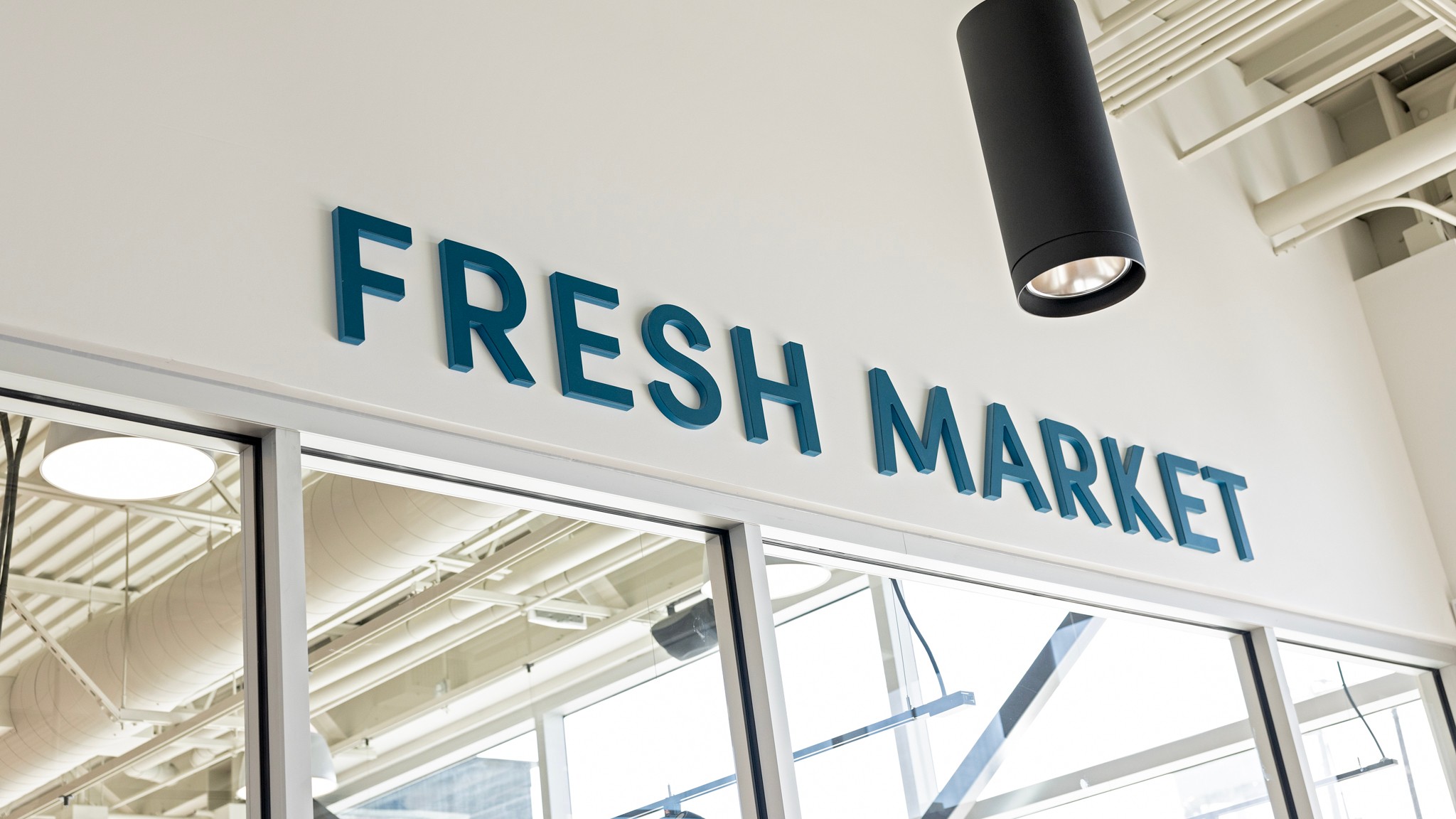 035 2024 Rove Charging Station Rolls Royce Spectre