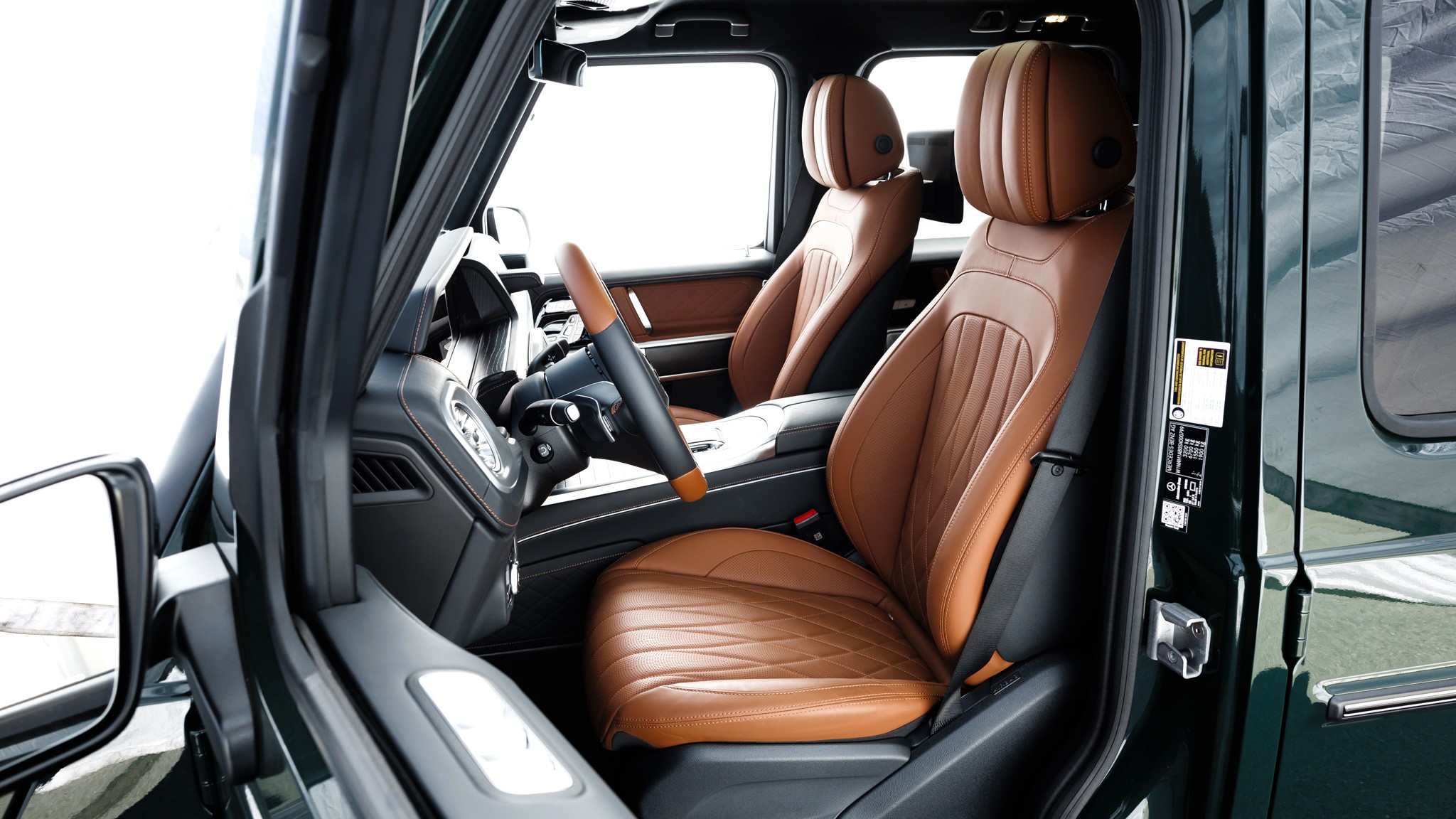 004 2025 Mercedes Benz G550 Front Seats