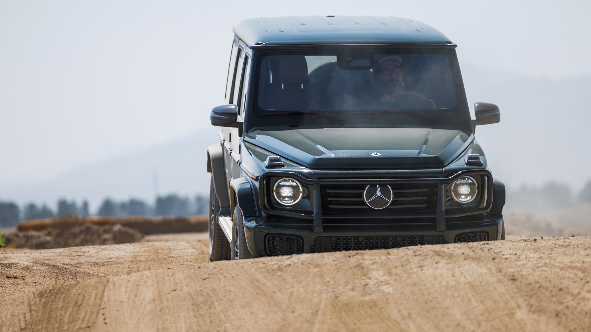 024 2025 Mercedes Benz G550