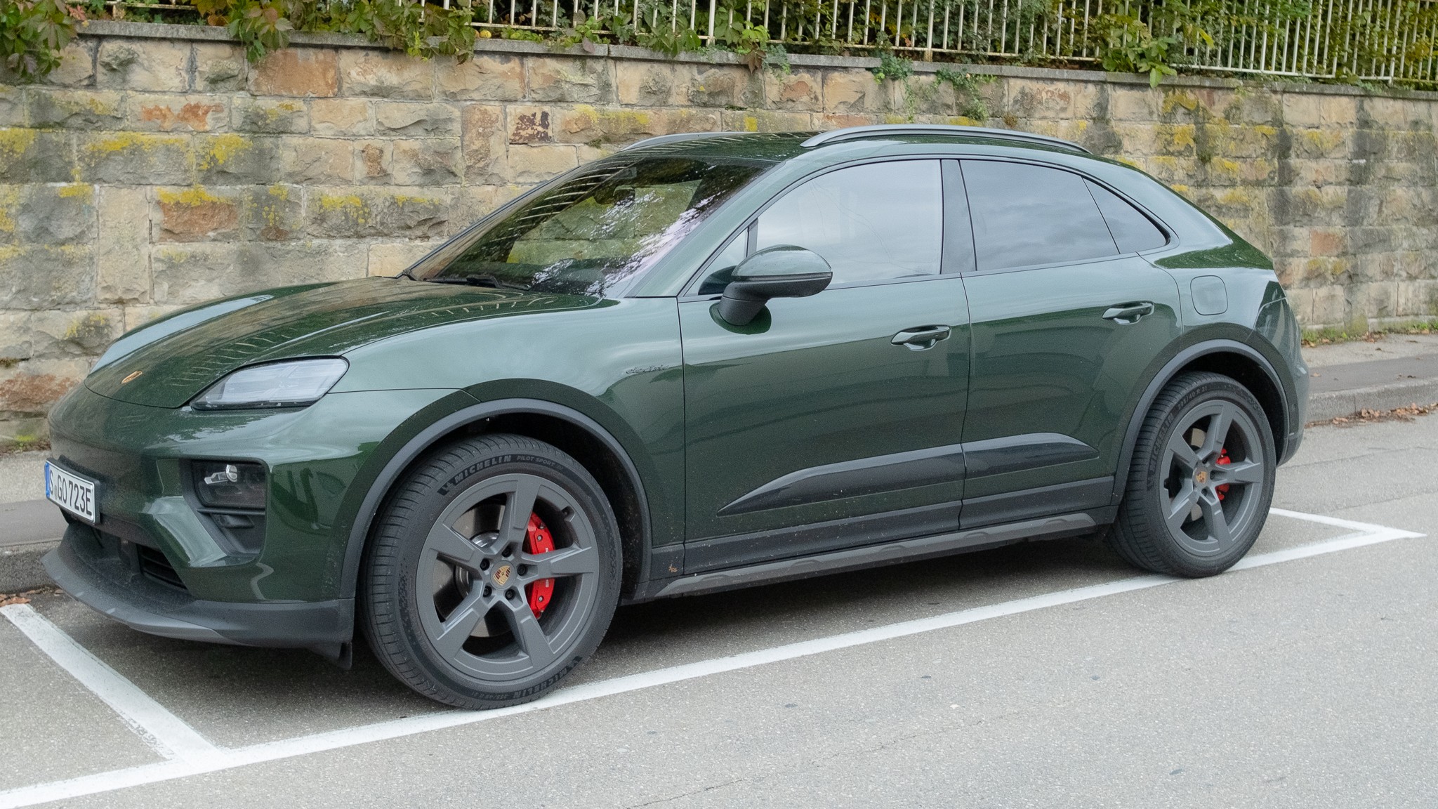 Macan EV Stuttgart Drive 26