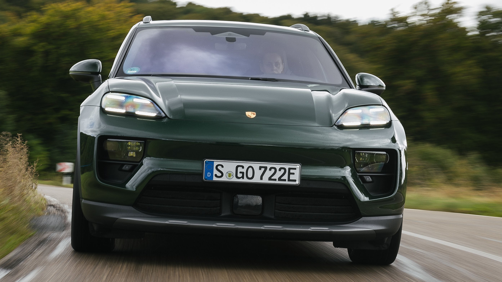 2025 Porsche Macan EV 4S 2
