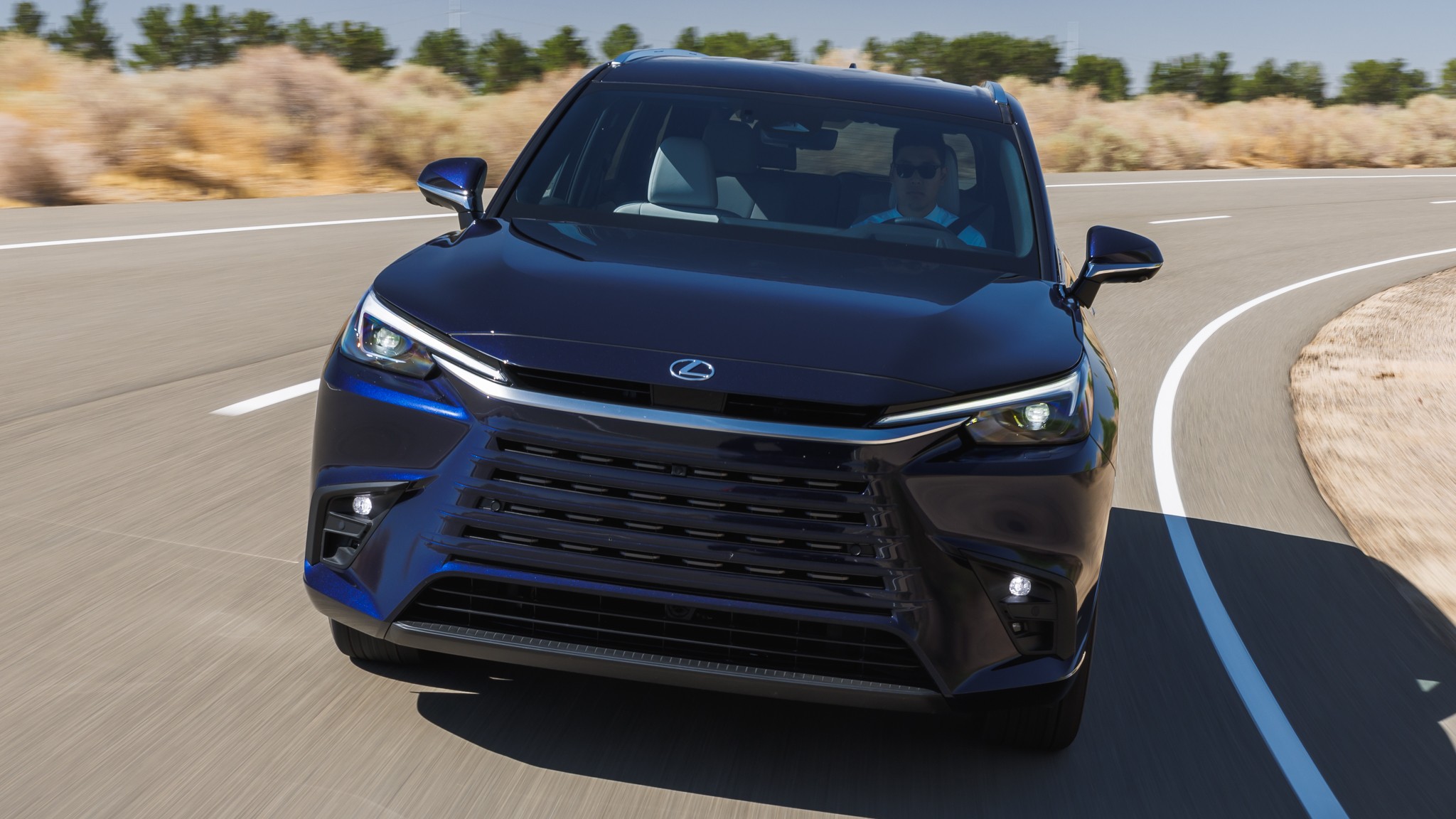 014 2024 Lexus TX 550h Luxury