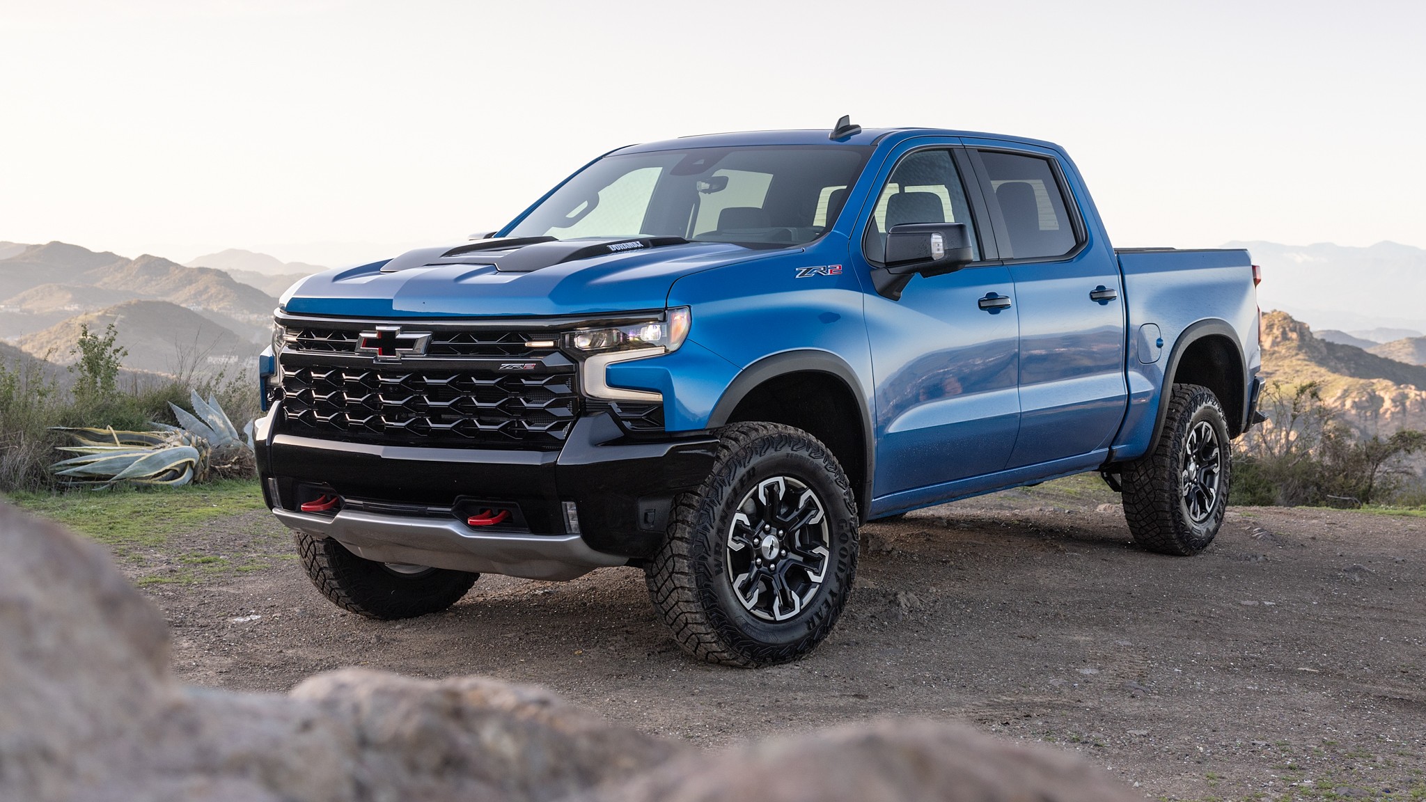 01 2024 Chevrolet Silverado ZR2