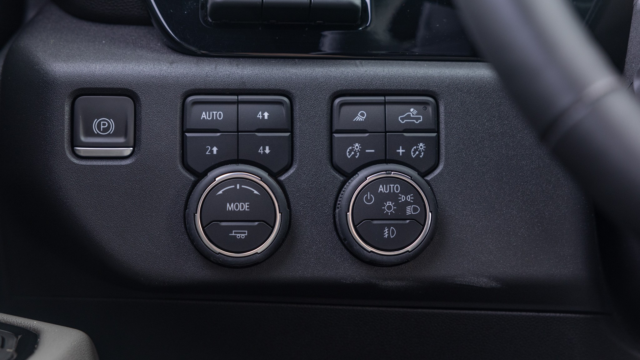 038 2024 Chevrolet Silverado ZR2