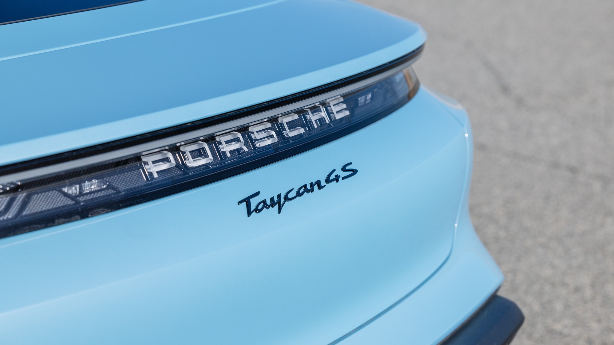 013 2024 Porsche Taycan 4S