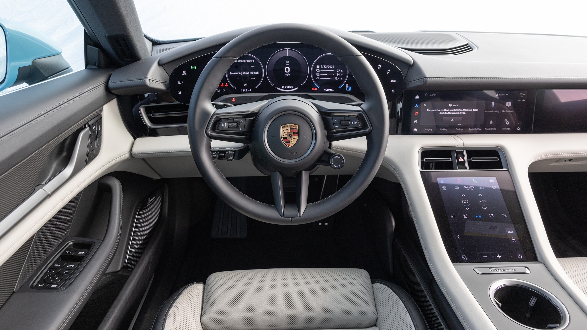 015 2024 Porsche Taycan 4S Interior