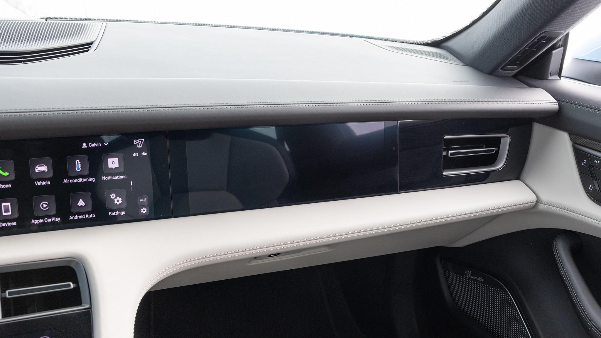 022 2024 Porsche Taycan 4S