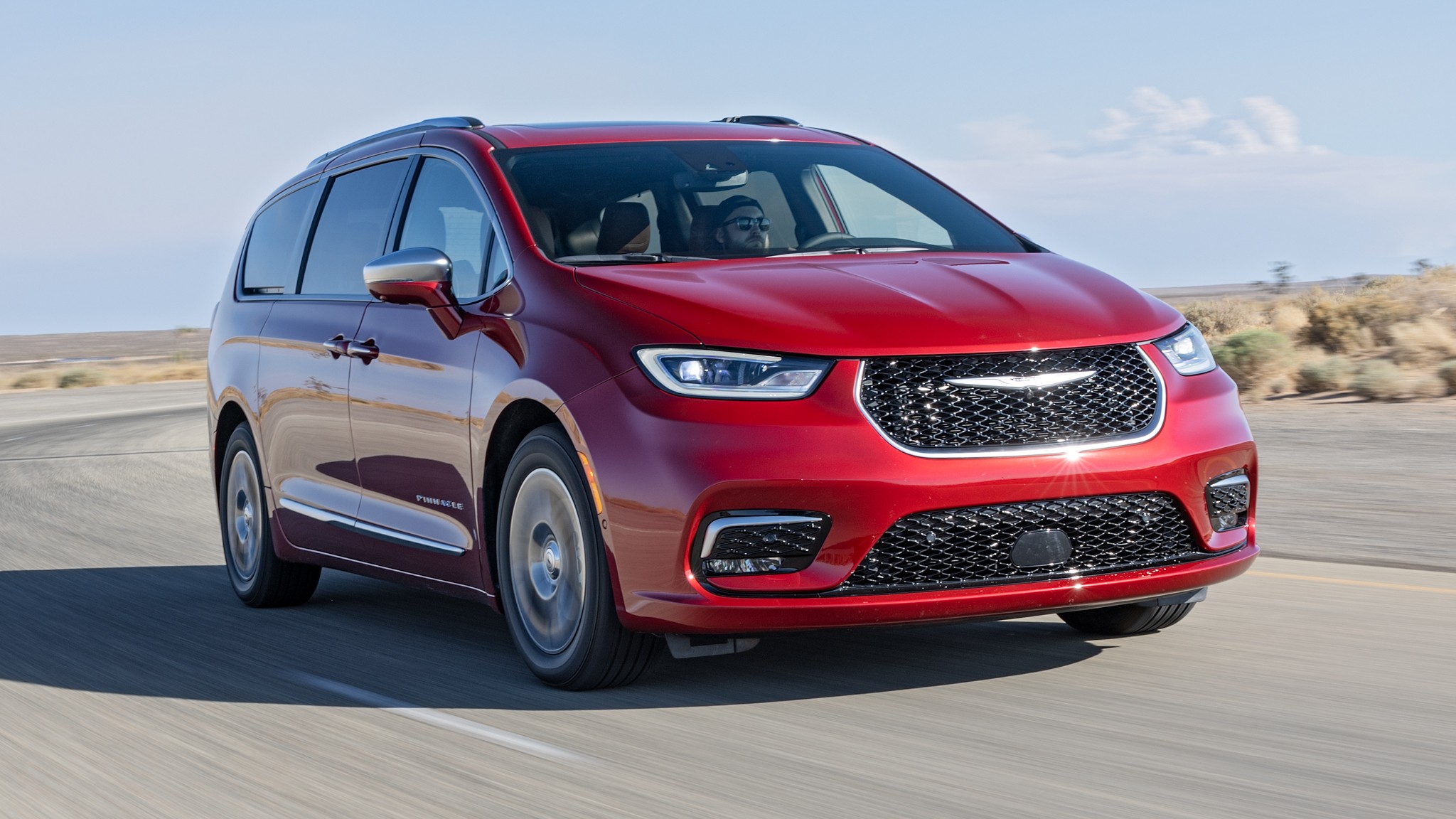 001 2024 Chysler Pacifica eHybrid Pinnacle