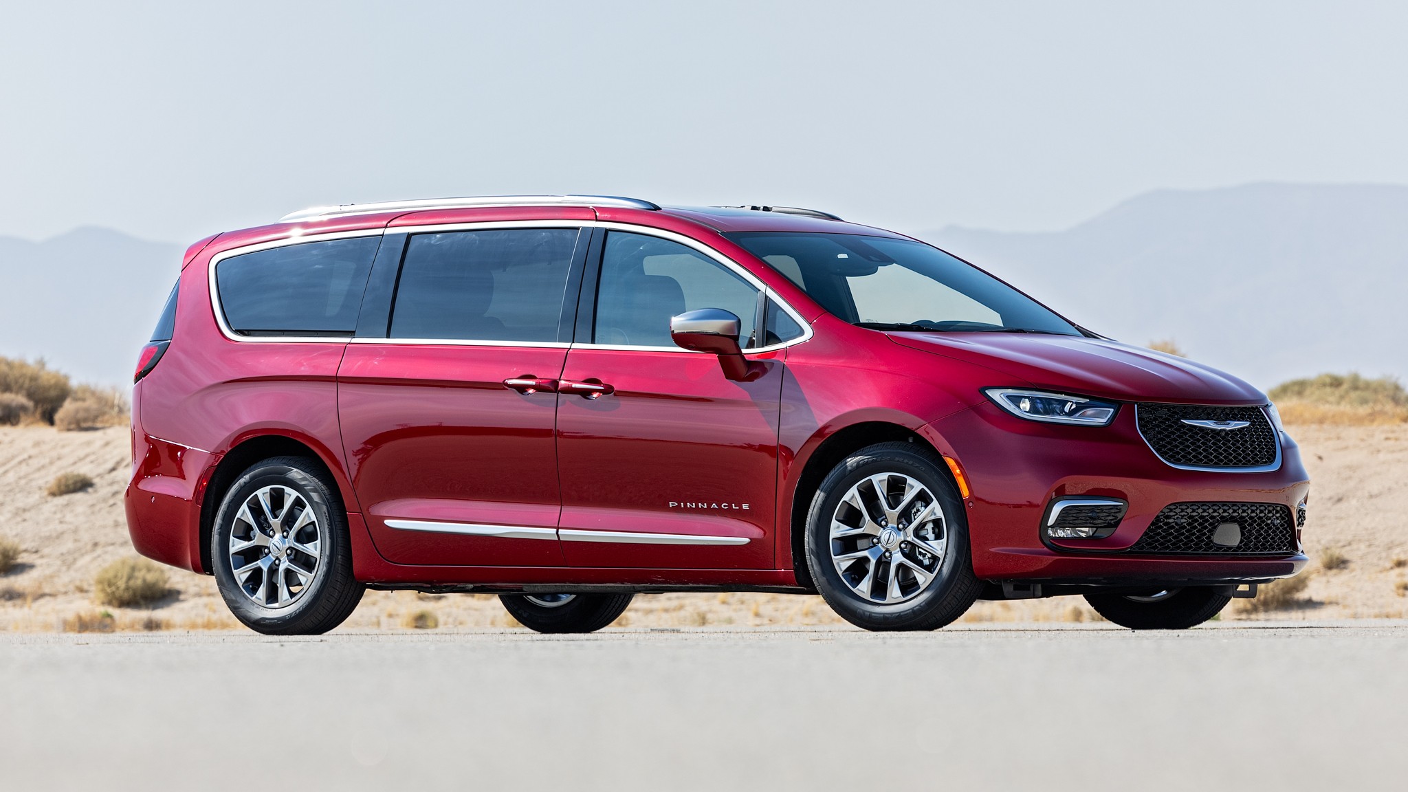 004 2024 Chysler Pacifica eHybrid Pinnacle