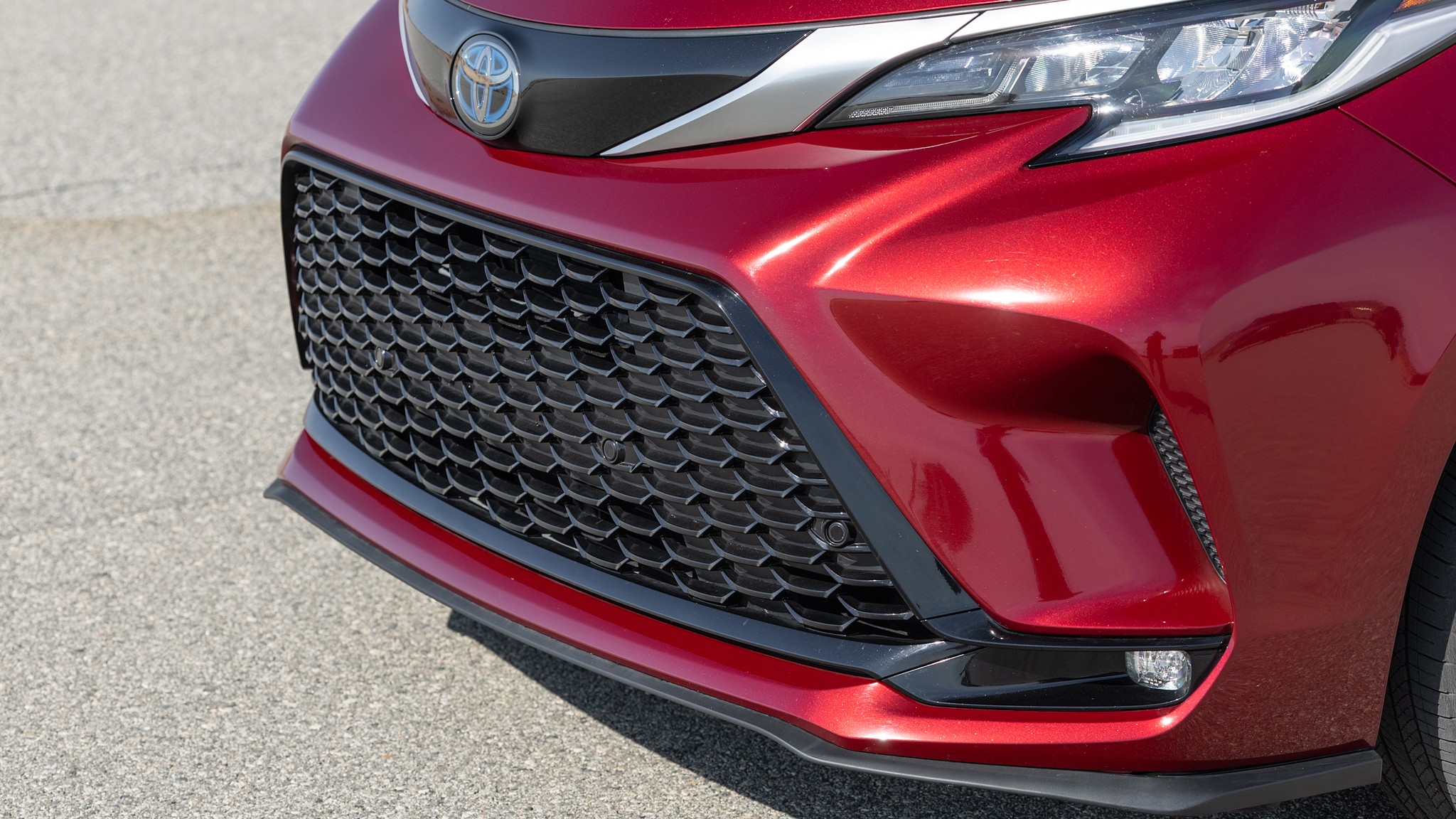 009 2024 Toyota Sienna XSE AWD